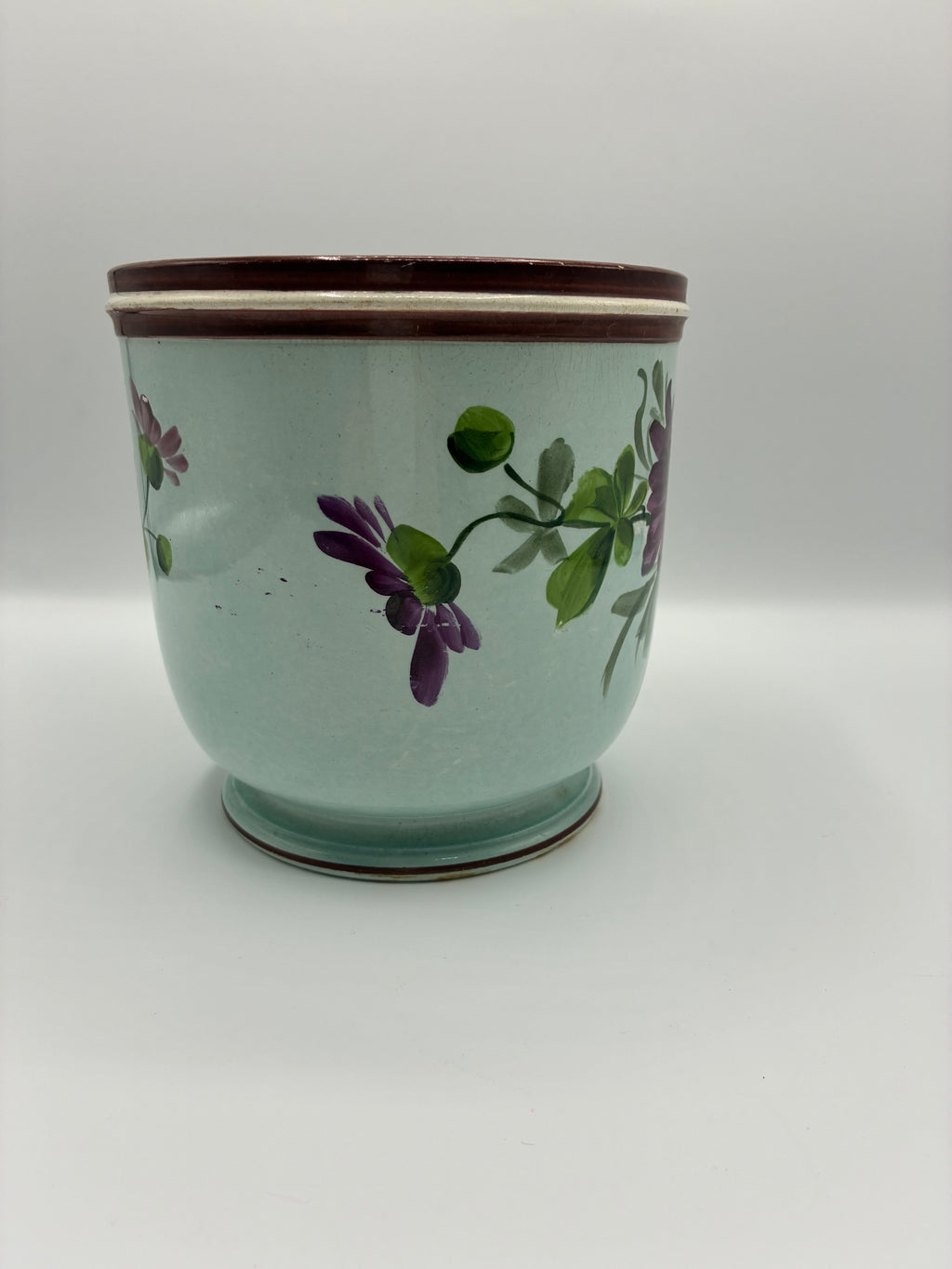 Cache-pot faïence ancienne – Décor floral et papillon peint à la main – Fond vert d'eau – XIXe siècle