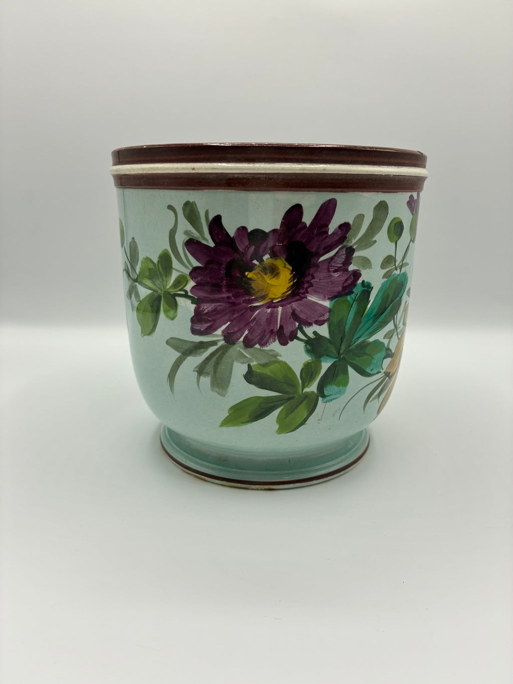 Cache-pot faïence ancienne – Décor floral et papillon peint à la main – Fond vert d'eau – XIXe siècle