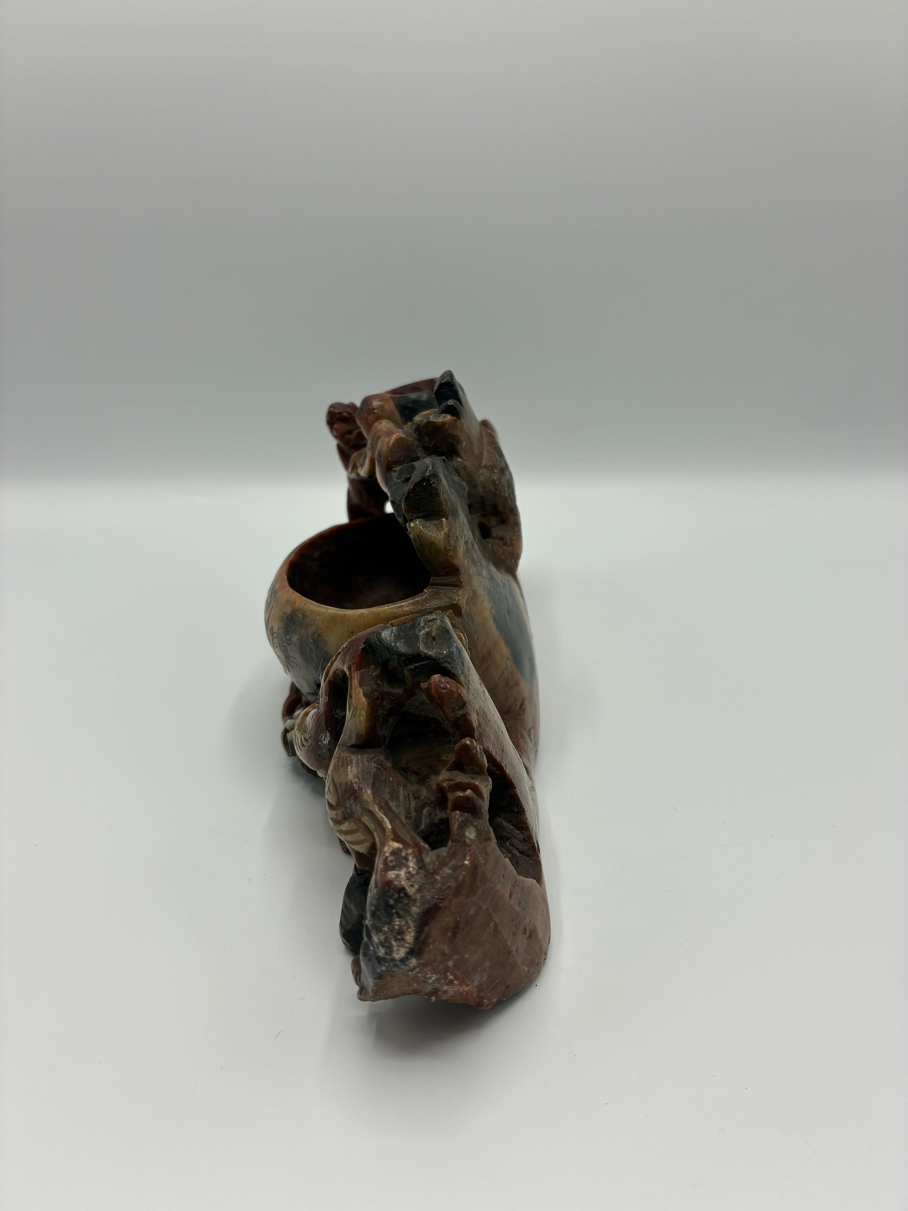 Porte-encens en stéatite sculpté – Paysage animé singes et oiseaux – Bassin central – Art chinois – 25 cm