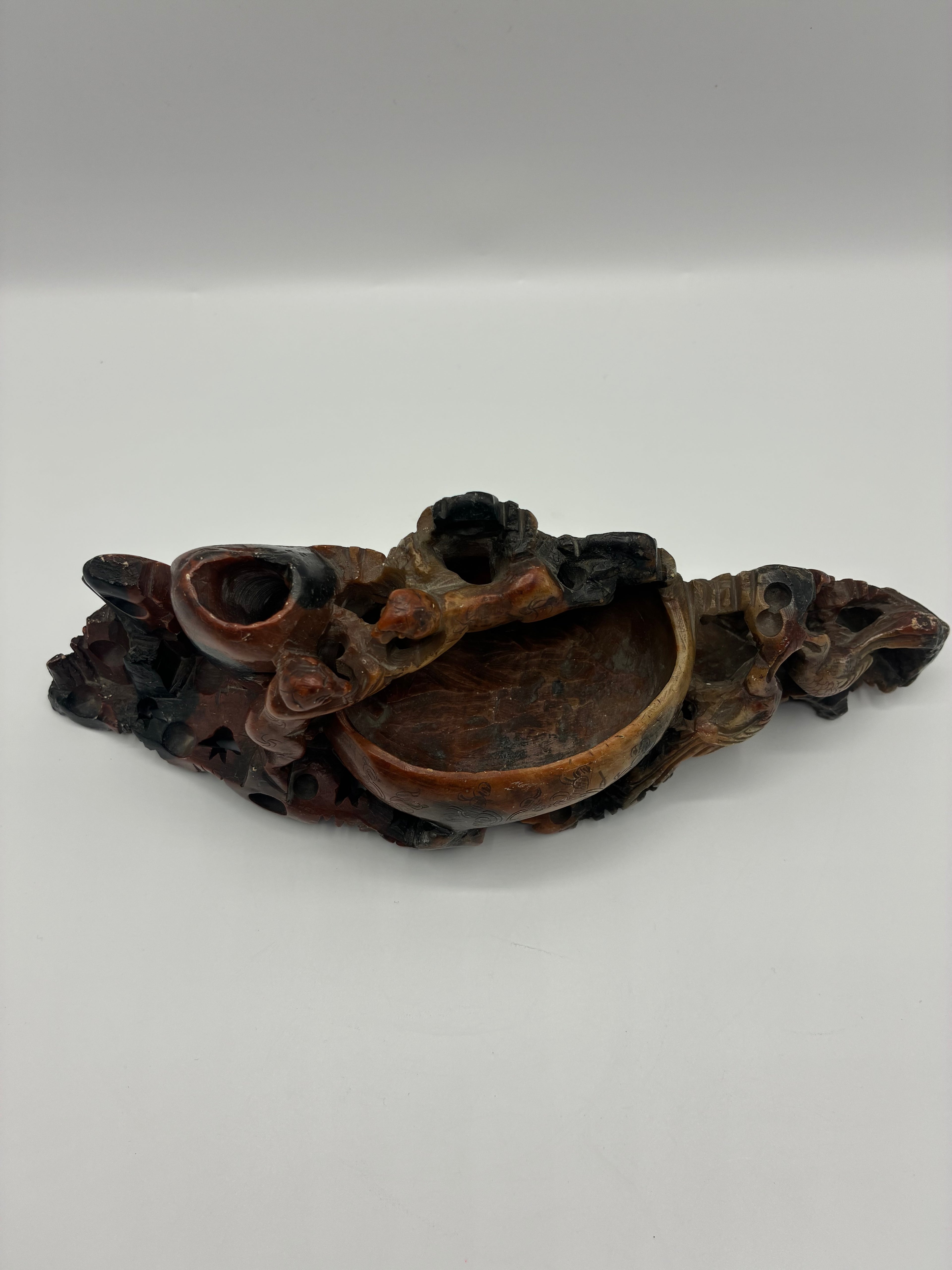 Porte-encens en stéatite sculpté – Paysage animé singes et oiseaux – Bassin central – Art chinois – 25 cm