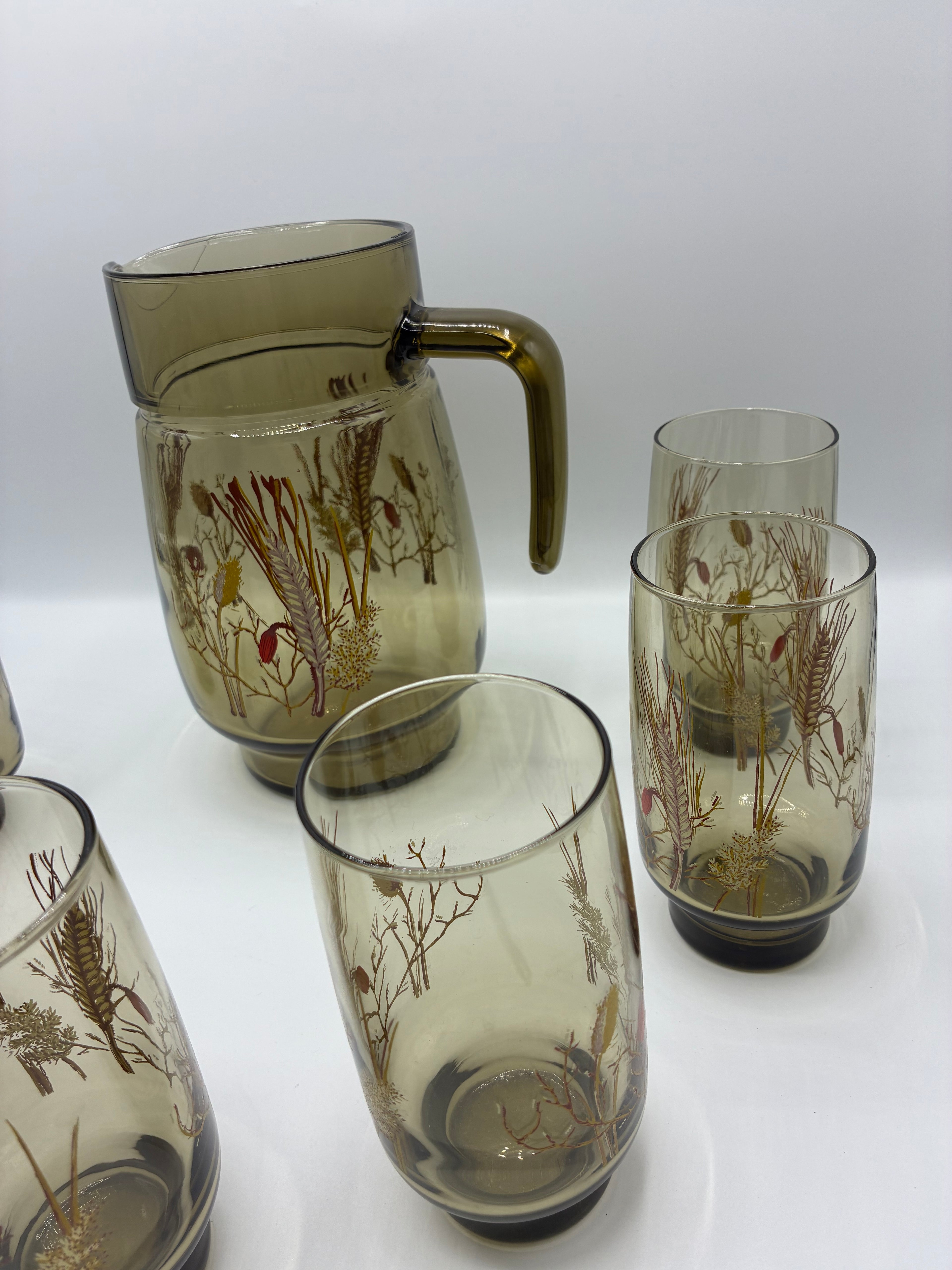 Service à limonade vintage – carafe et 6 verres décor blé – verre fumé années 70