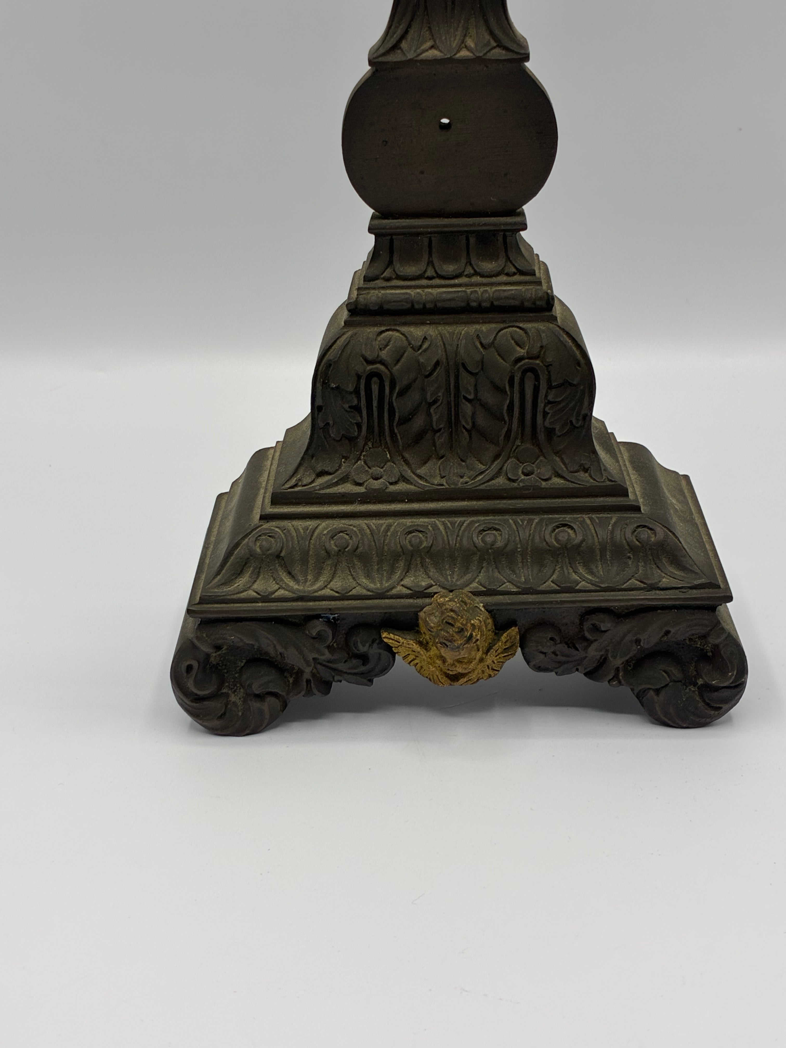 Crucifix d’autel en bronze – Christ doré – XIXᵉ siècle – style néo-gothique