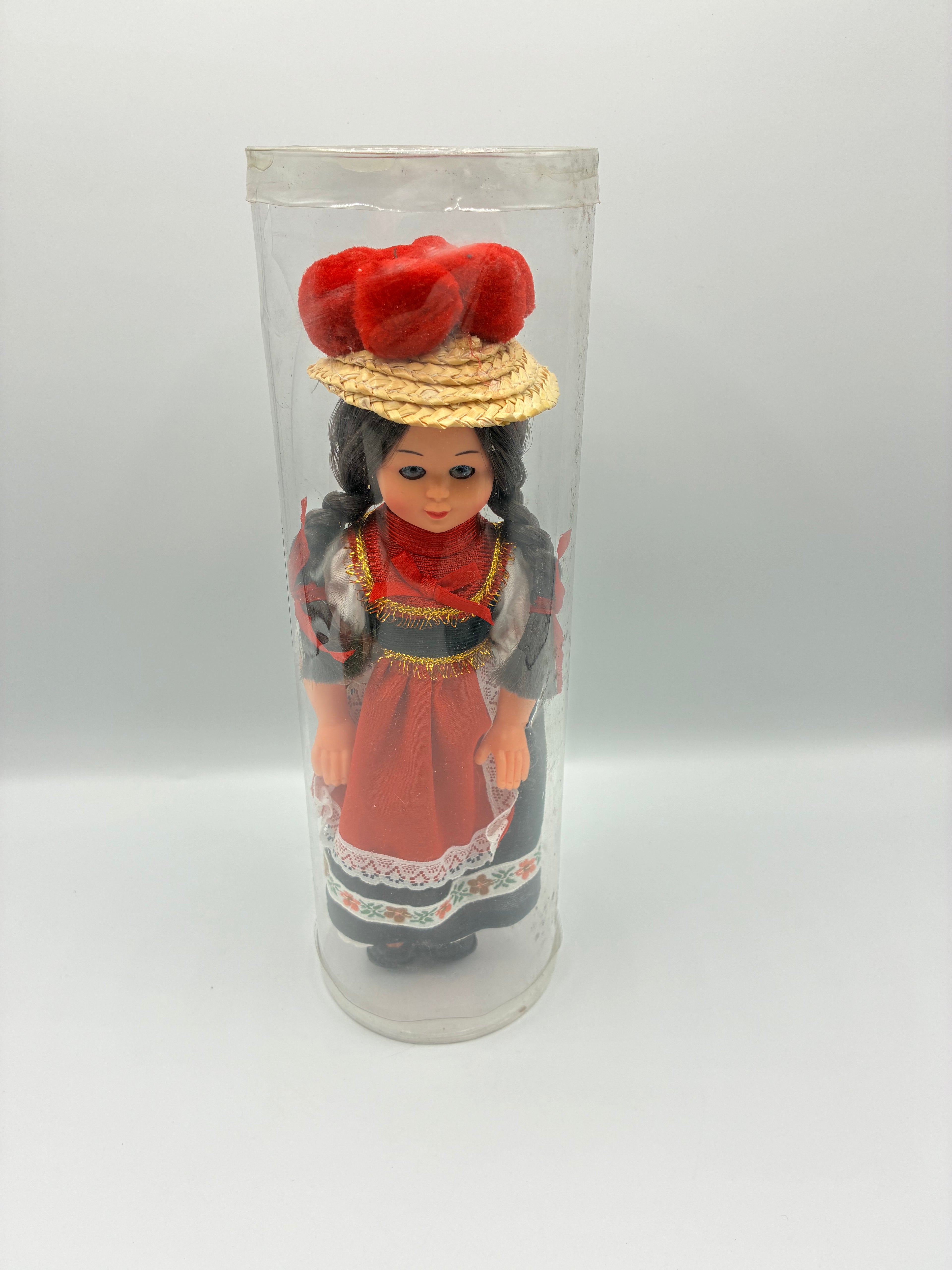 Poupée folklorique vintage – costume traditionnel – dans son tube