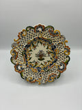 Assiette ajourée décor “Vieux Rouen” – faïence polychrome – Riva-Bella