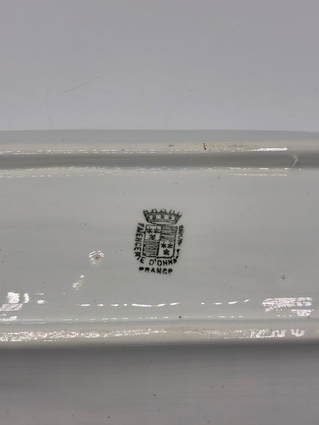 Porte peignes ou porte savon ancien HBCM Honnaing faïence française époque Art Déco