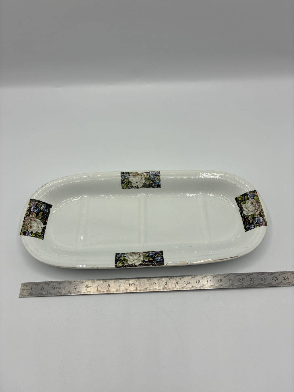Porte peignes ou porte savon ancien HBCM Honnaing faïence française époque Art Déco