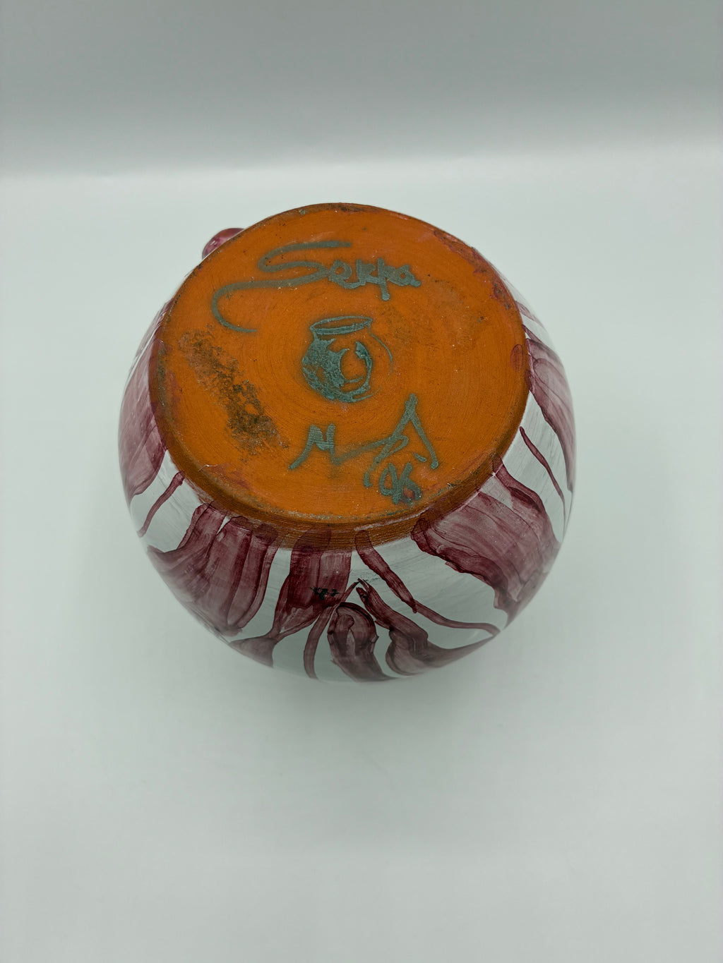 Cruche en céramique artisanale signée – pièce unique datée 1995