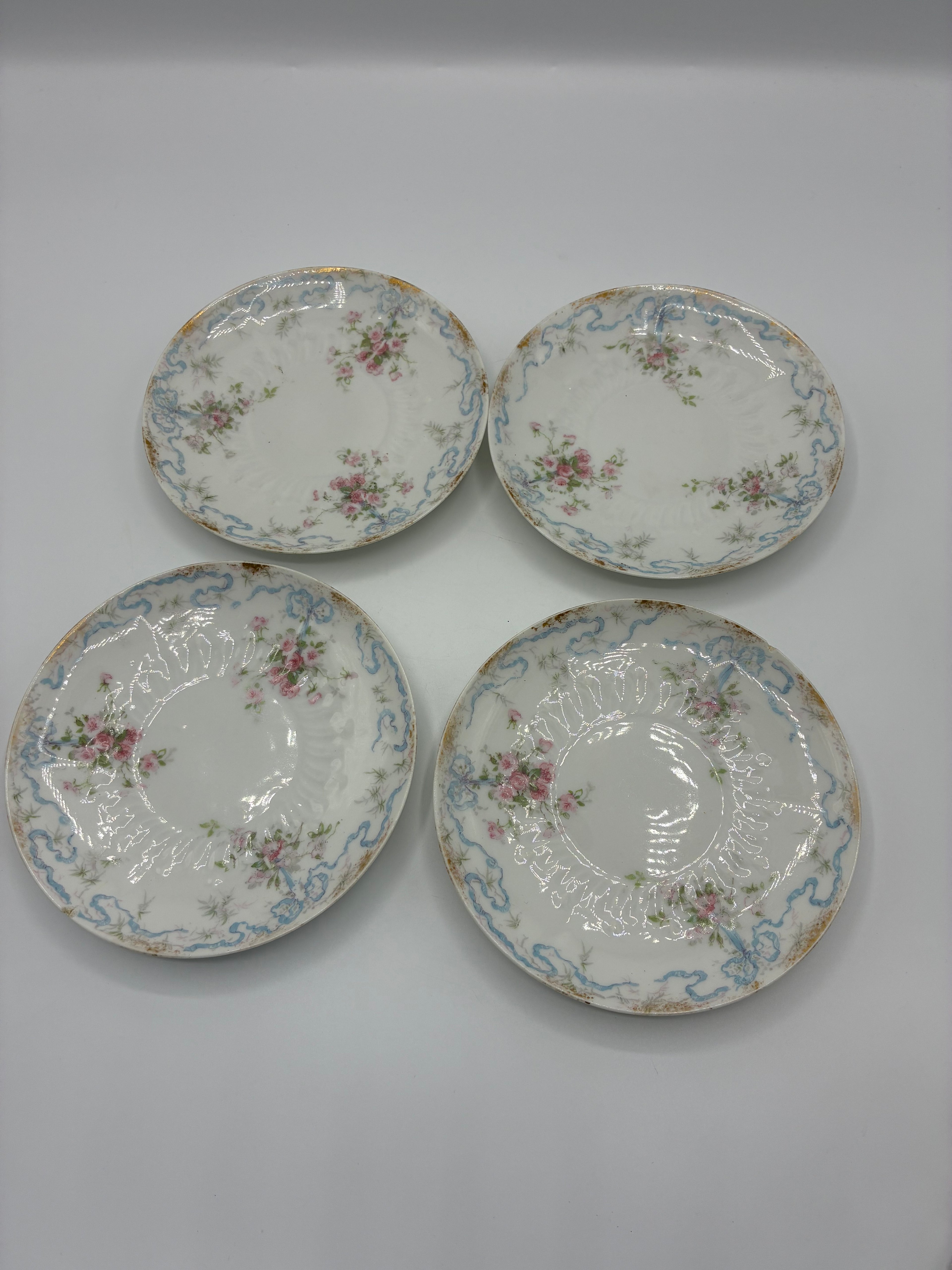 4 sous tasses GOA France porcelaine décor floral ancien esprit maison de campagne
