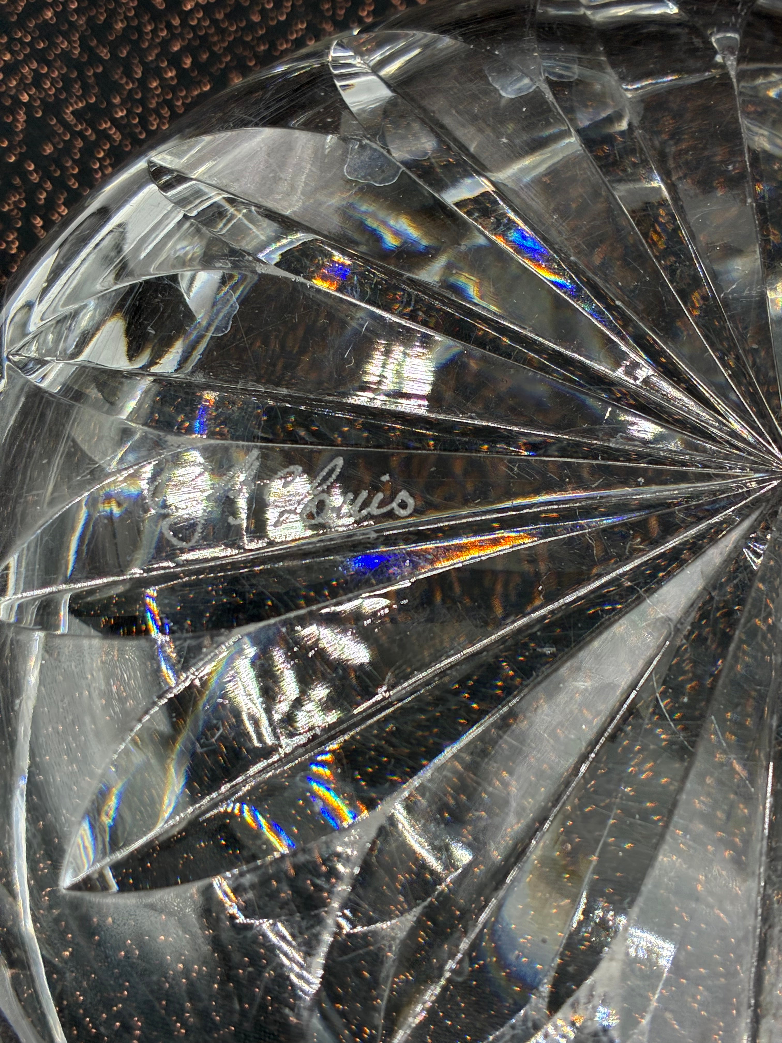 Grande coupe en cristal Saint Louis signée décor étoilé centre de table