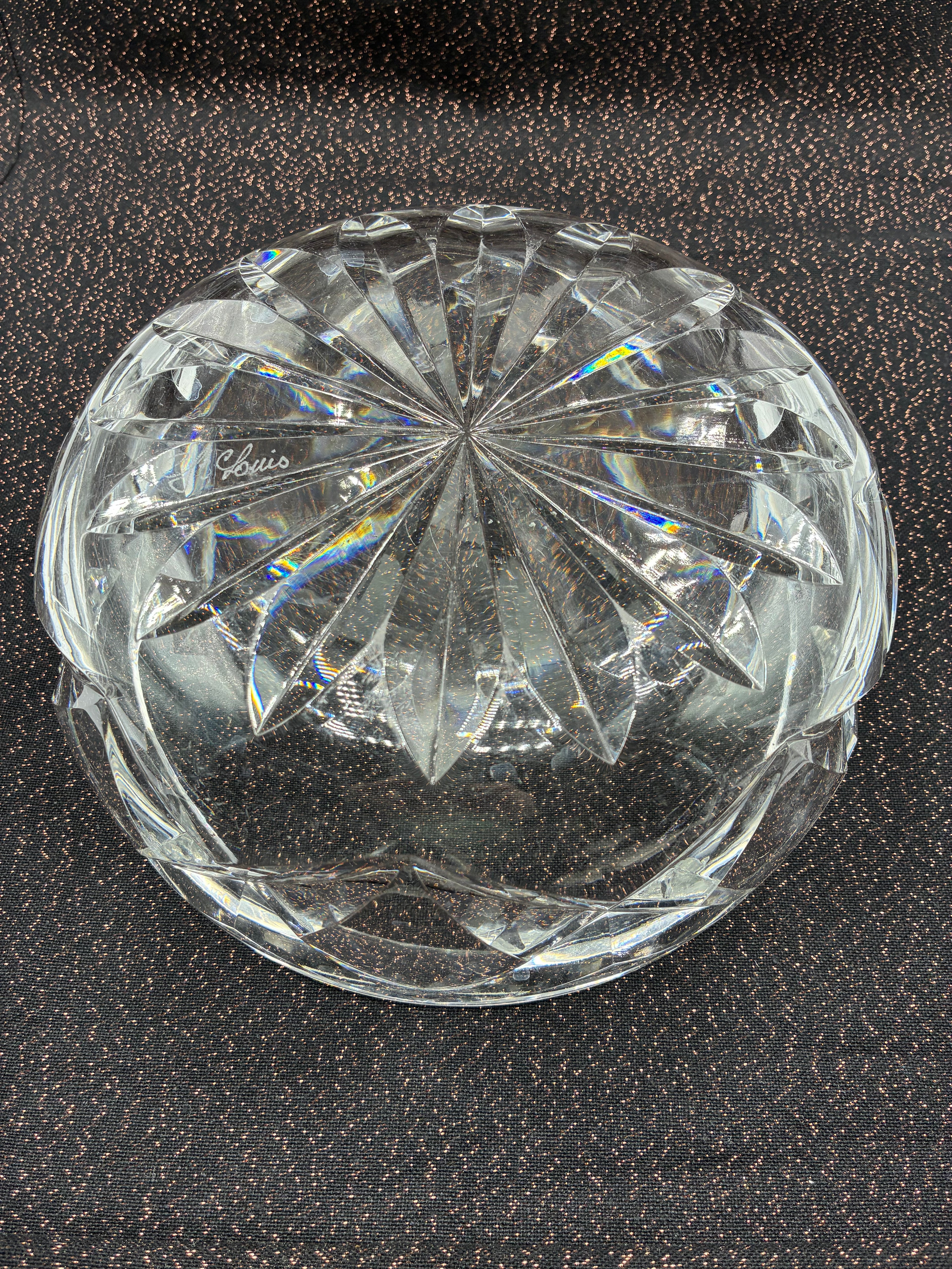 Grande coupe en cristal Saint Louis signée décor étoilé centre de table