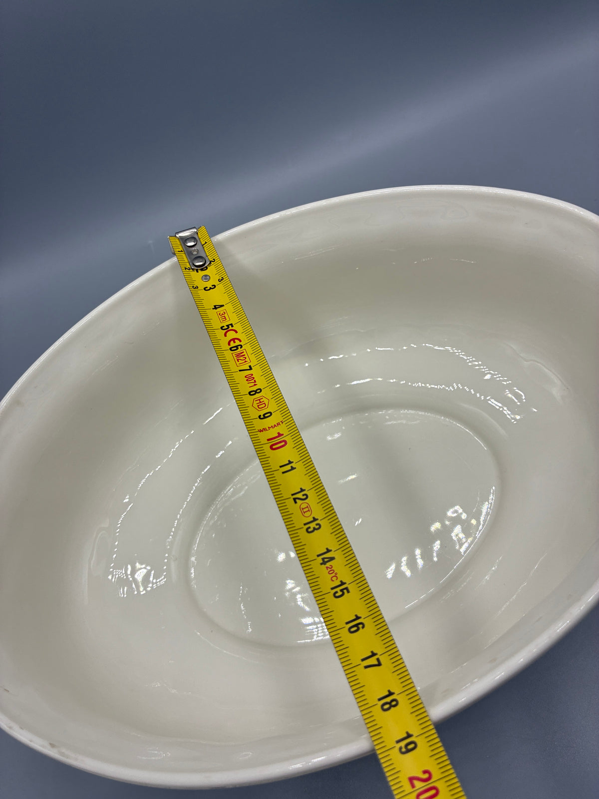 Mesure de la largeur de la soupière ovale