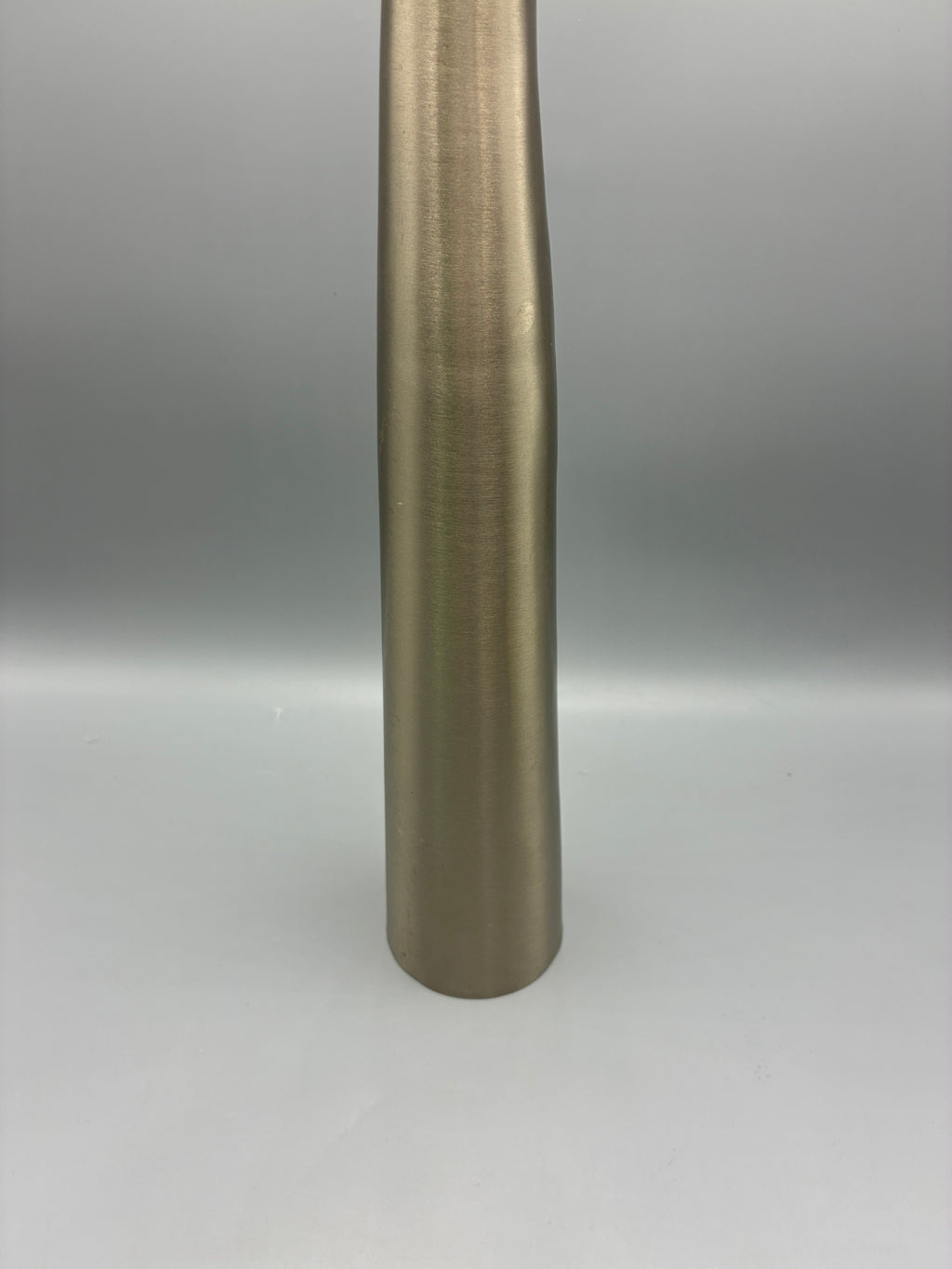 Mesure de la hauteur de 45 cm du soliflore