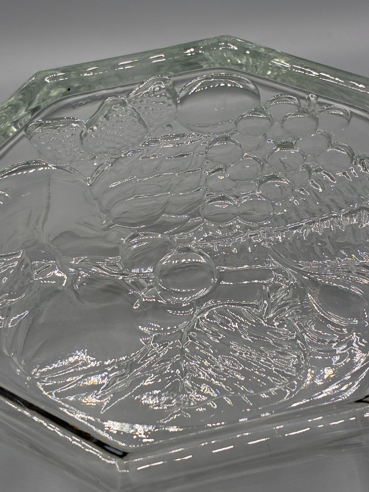 Mesure de la hauteur du grand saladier en verre