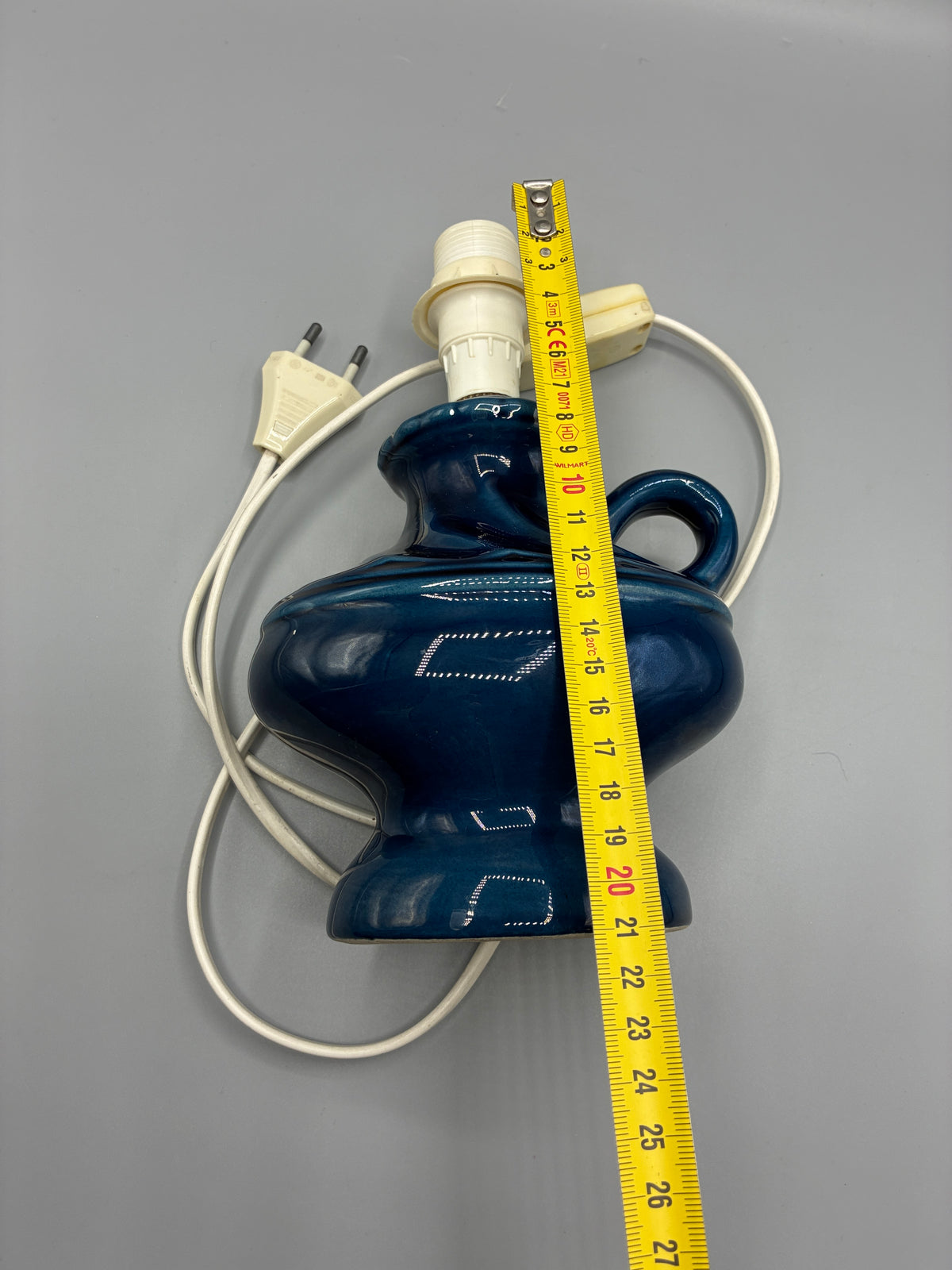 Mesure de la lampe vintage, hauteur totale 21 cm