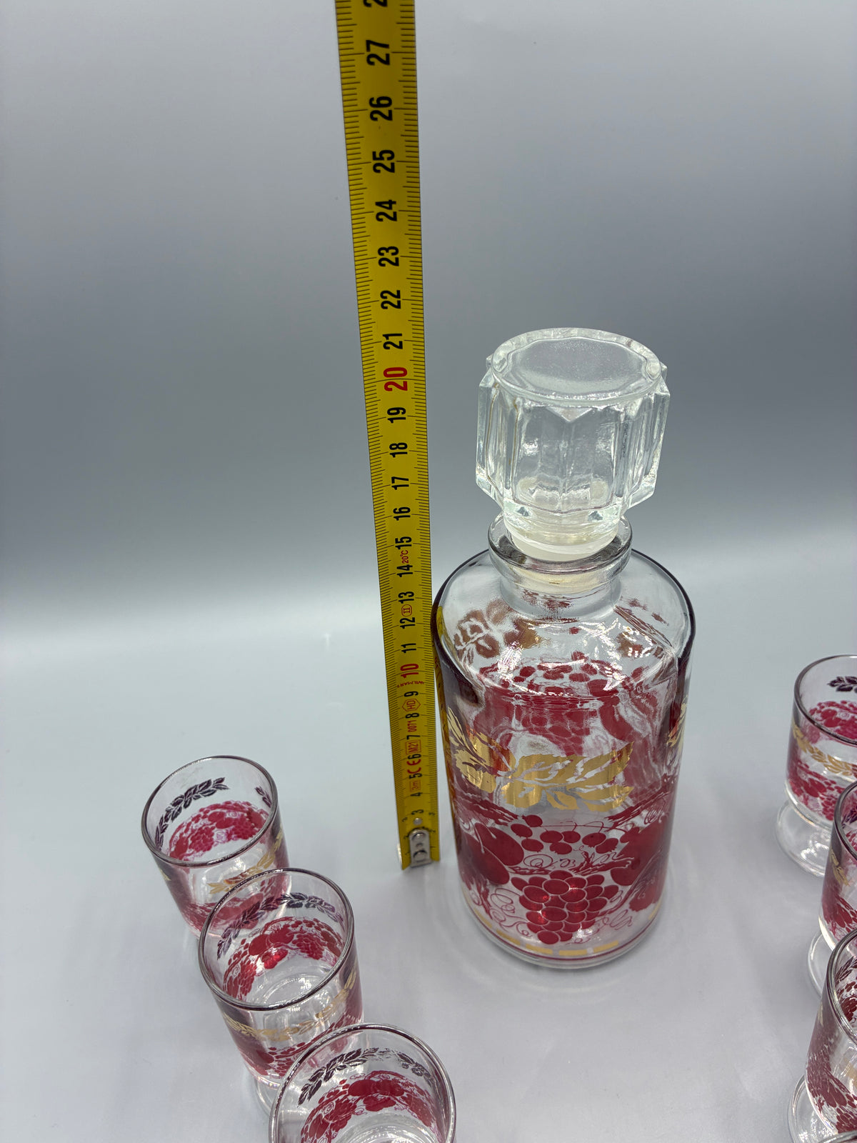 Mesure de hauteur des petits verres à liqueur