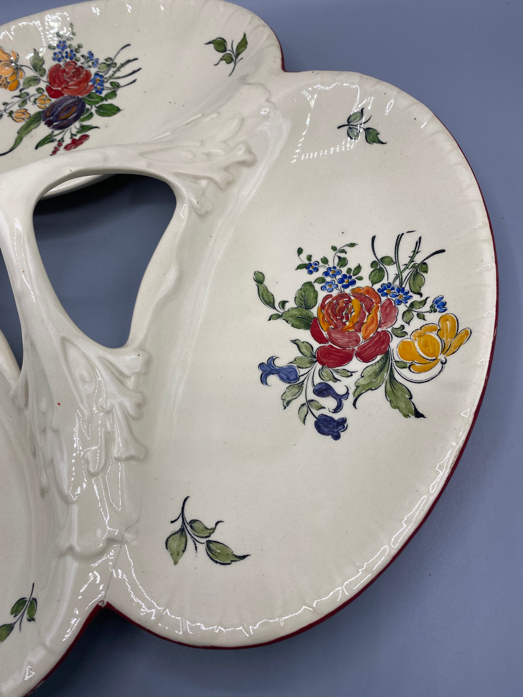 Ravier trilobé Lunéville K&G, revers marque K&G Demi-Porcelaine Lunéville France