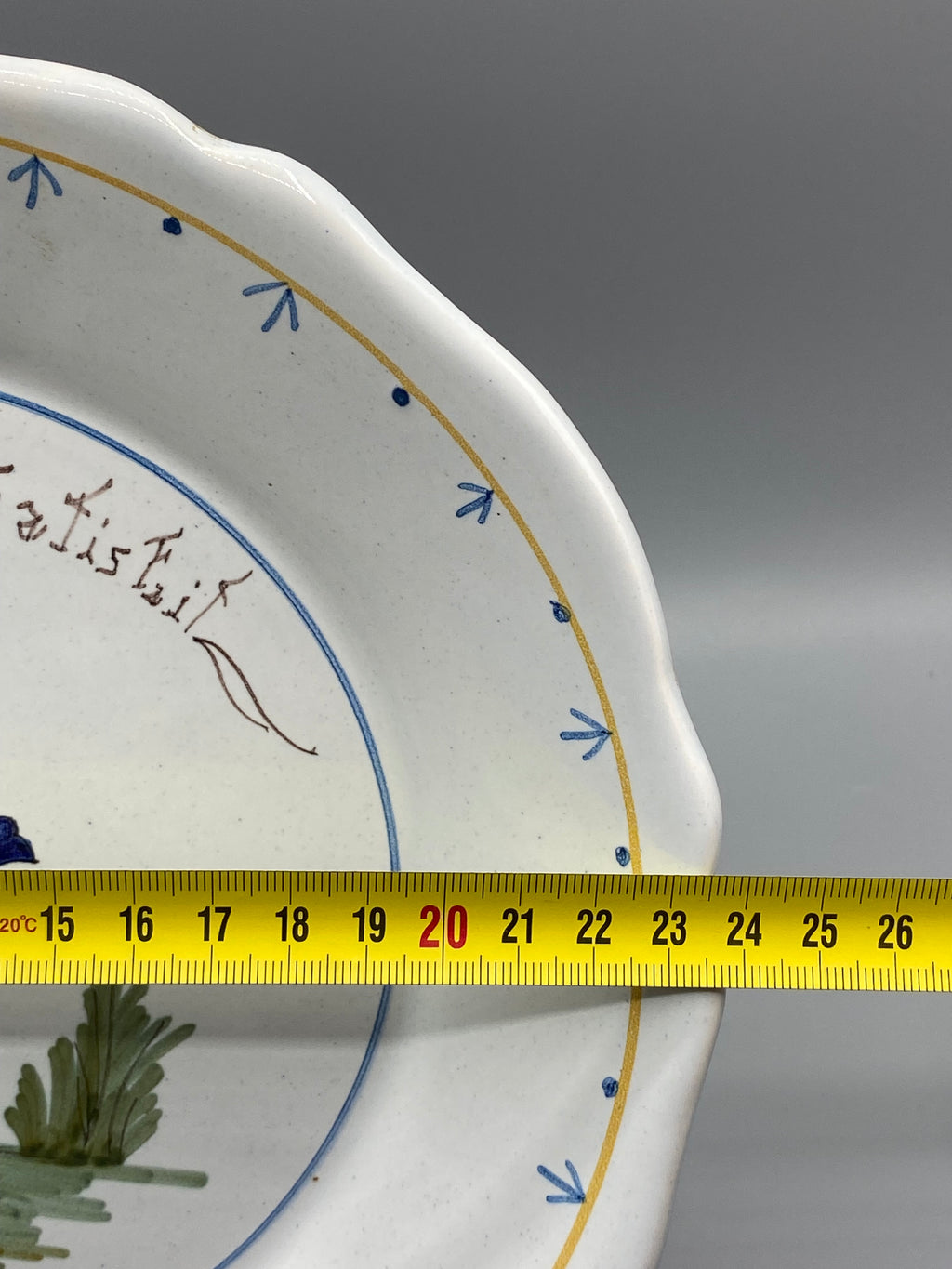 Assiette Nevers Le Patriote Satisfait, mesure diamètre 24 cm