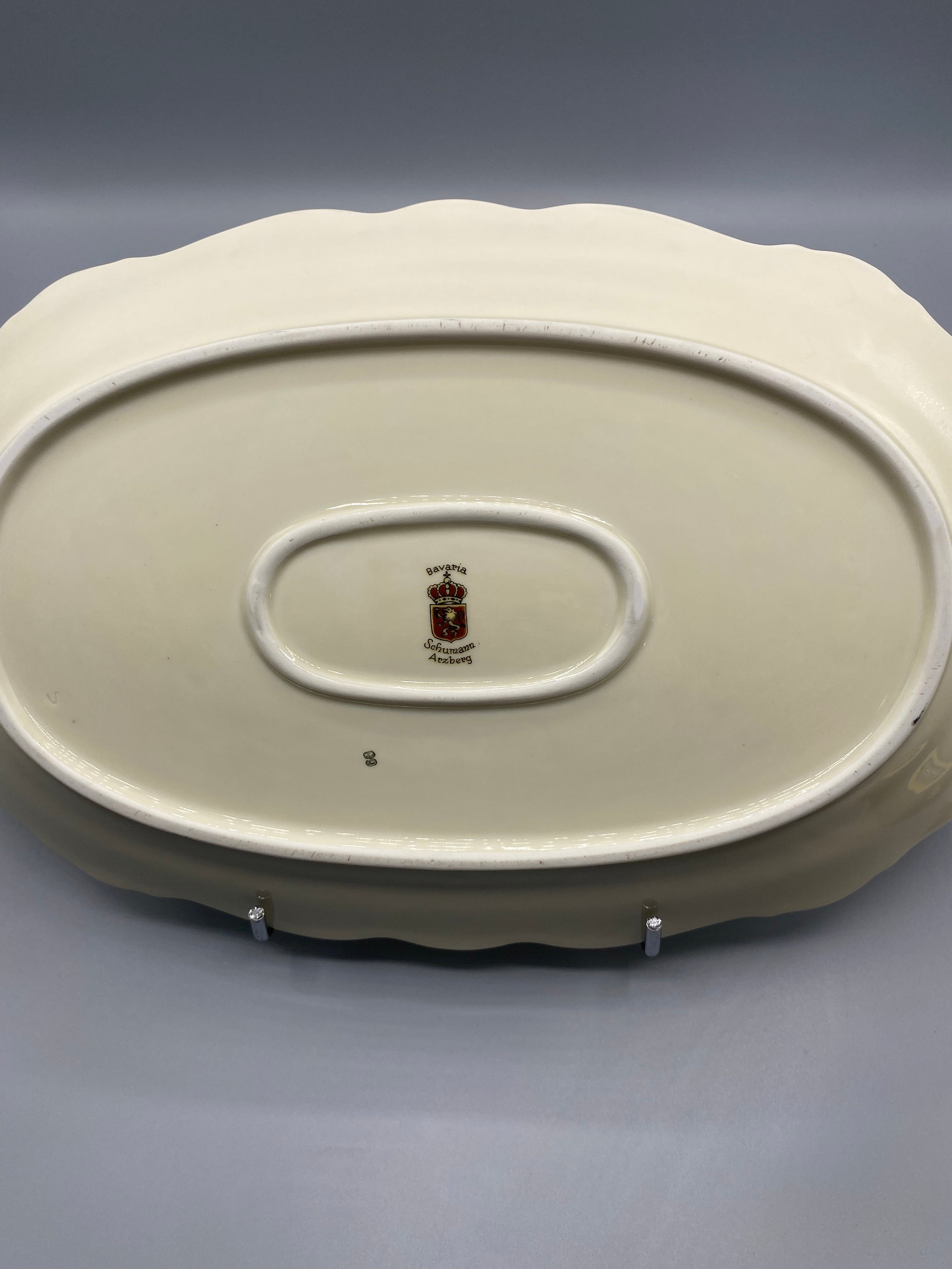 Grand plat Schumann Arzberg – revers avec cachet Bavaria Schumann Arzberg