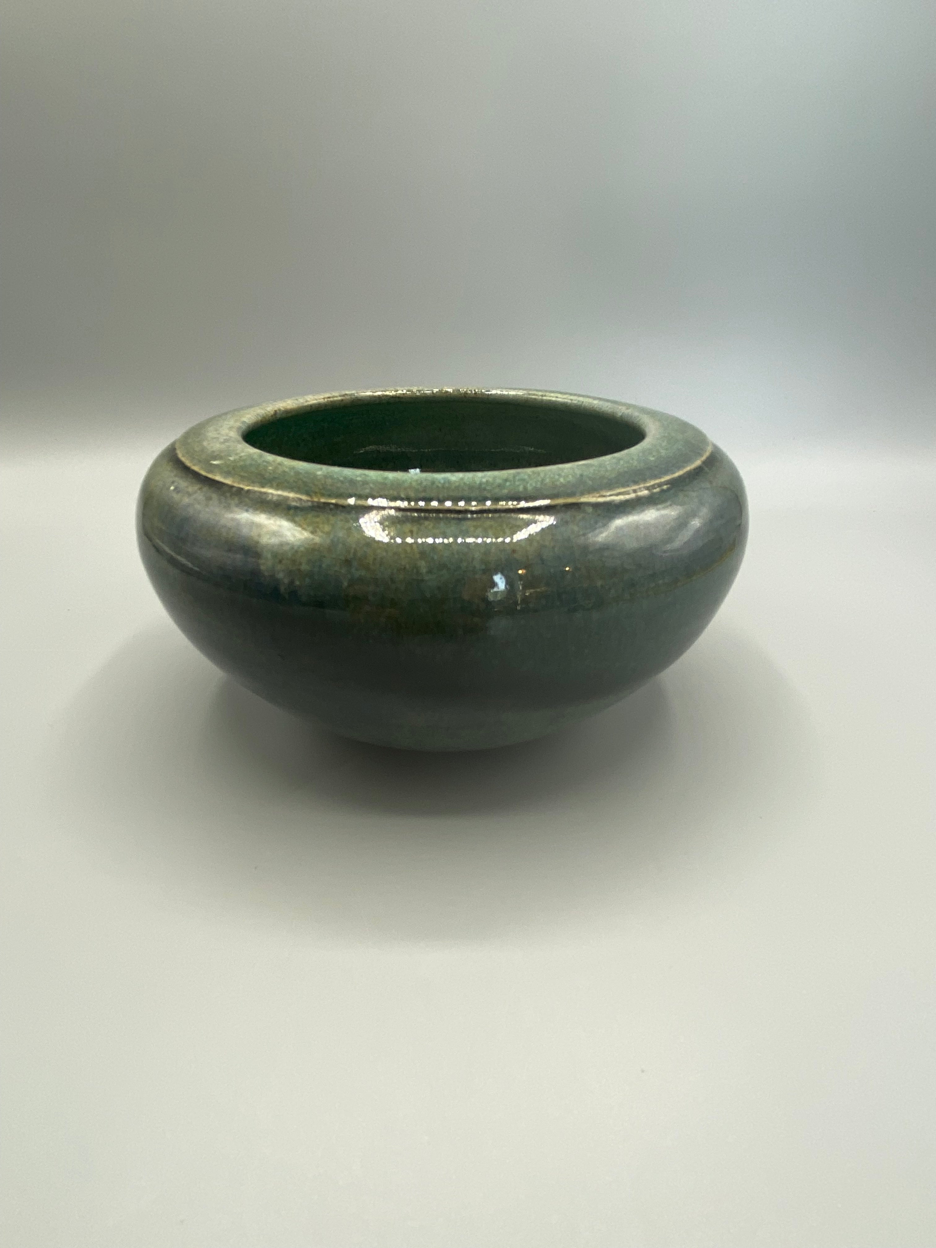Bol grès céladon glaçure vert-gris vue de face