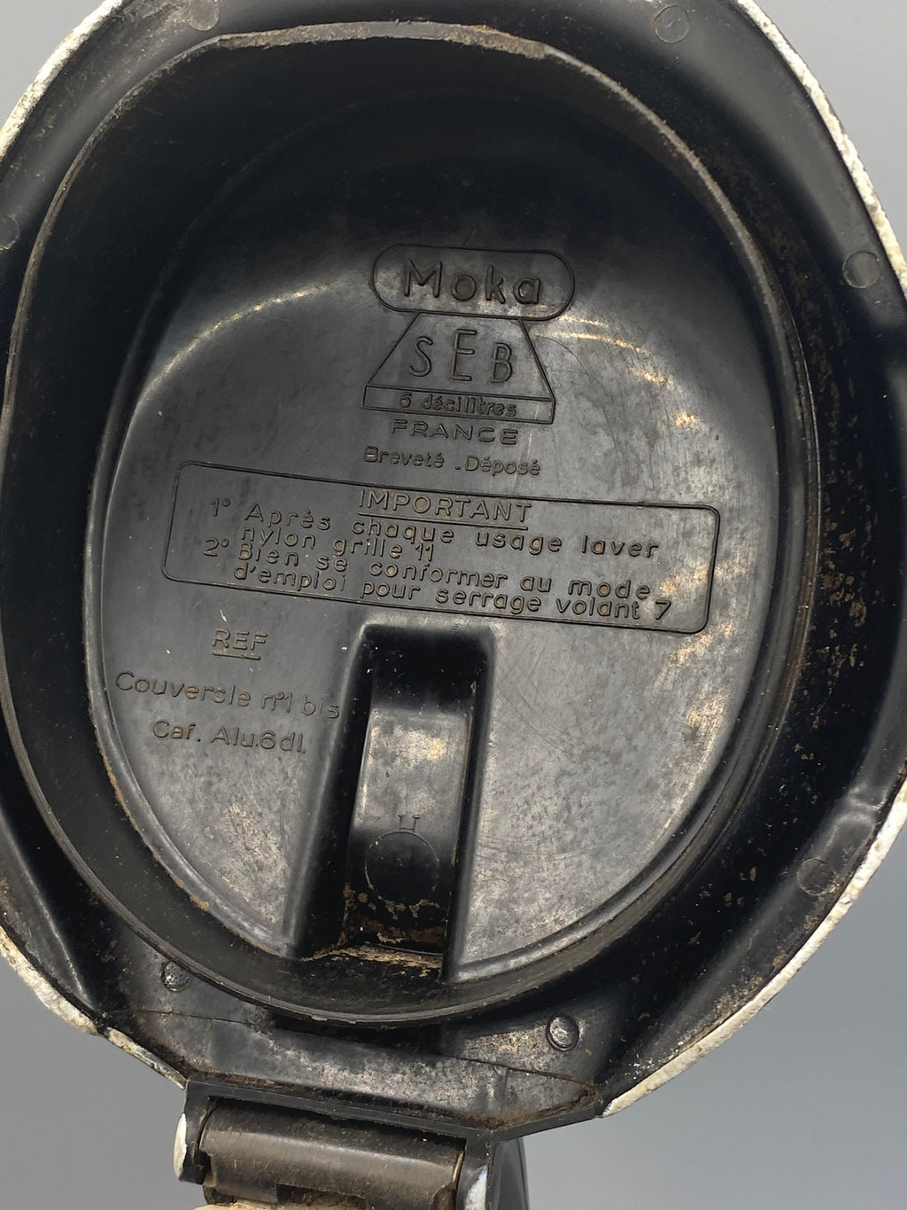 Cafetière Moka SEB marquage intérieur couvercle Moka SEB 6 décilitres France