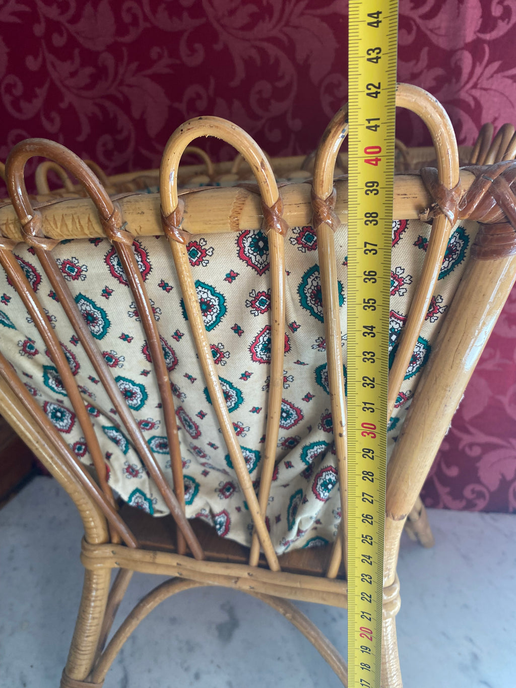 Mesure largeur corbeille environ 30 cm