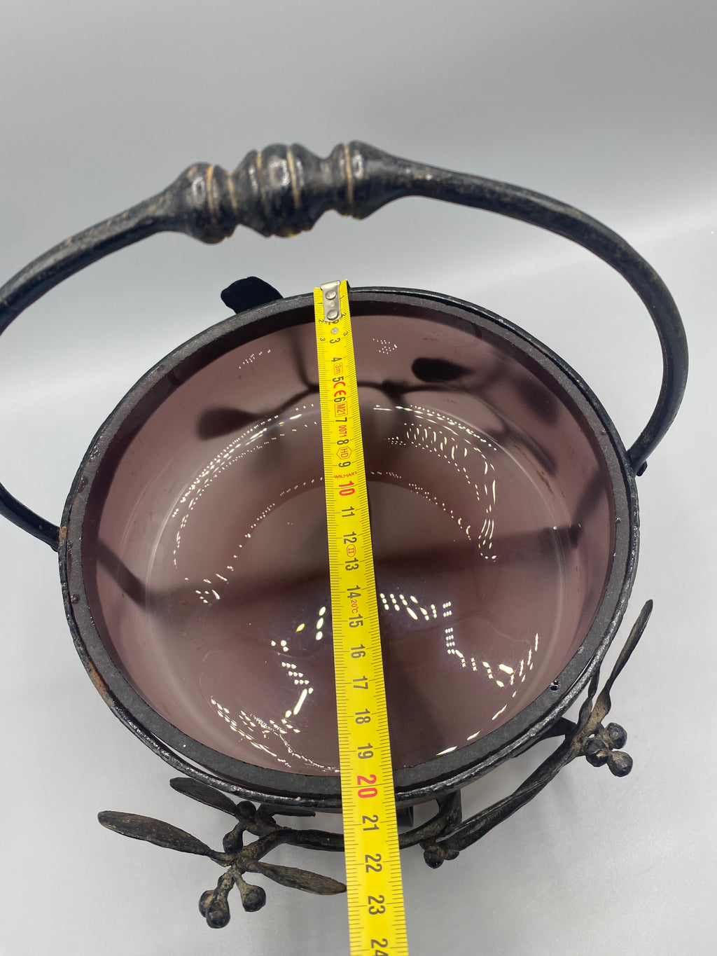 Mesure diamètre coupe environ 20 cm