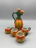 Service à liqueur barbotine tulipe, vue d'ensemble, carafe et 4 tasses