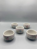 5 bols porcelaine japonaise décor volubilis rose et bleu, vue d'ensemble de face