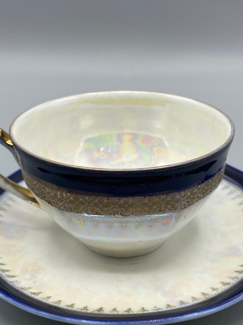 Tasse et soucoupe en porcelaine irisée Sachsen Deutschland