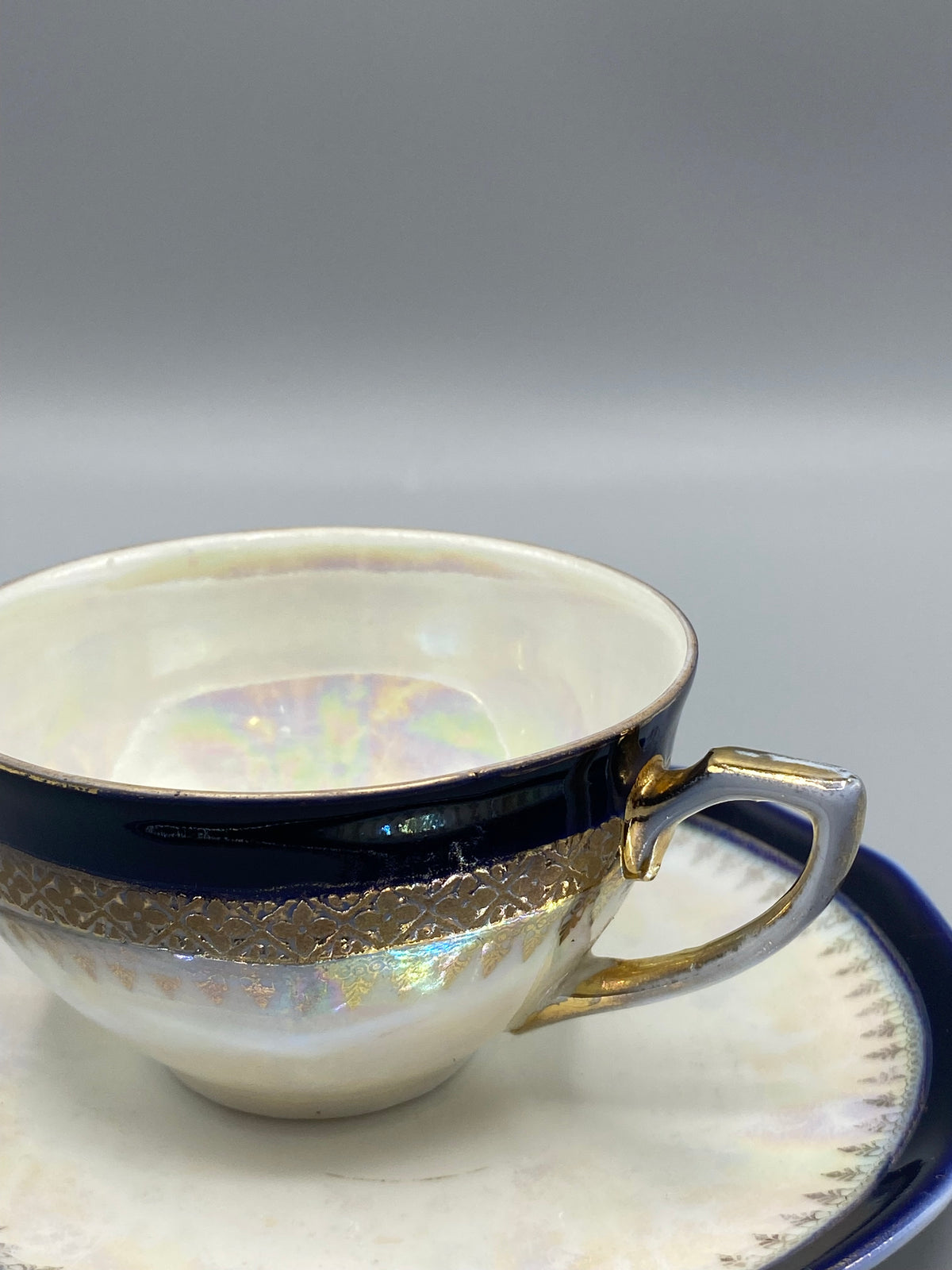 Tasse et soucoupe en porcelaine irisée Sachsen Deutschland