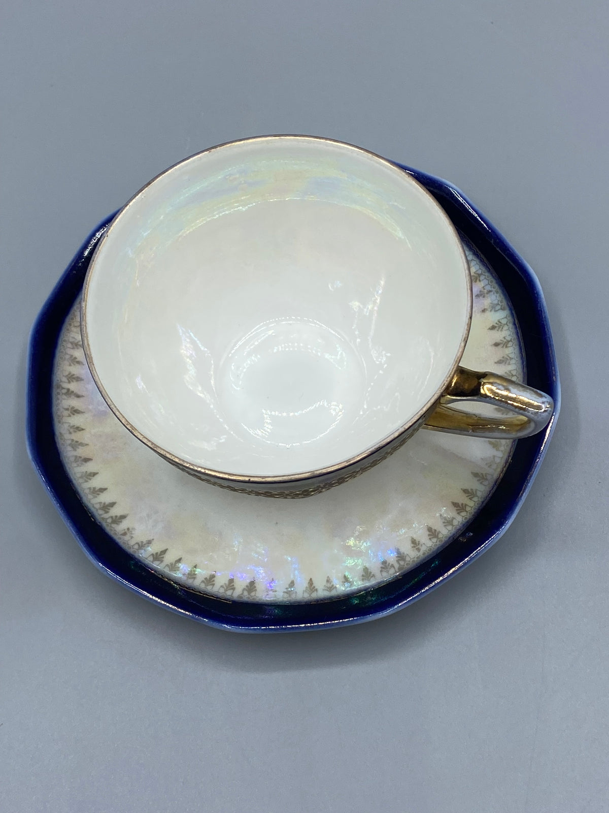 Tasse et soucoupe en porcelaine irisée Sachsen Deutschland