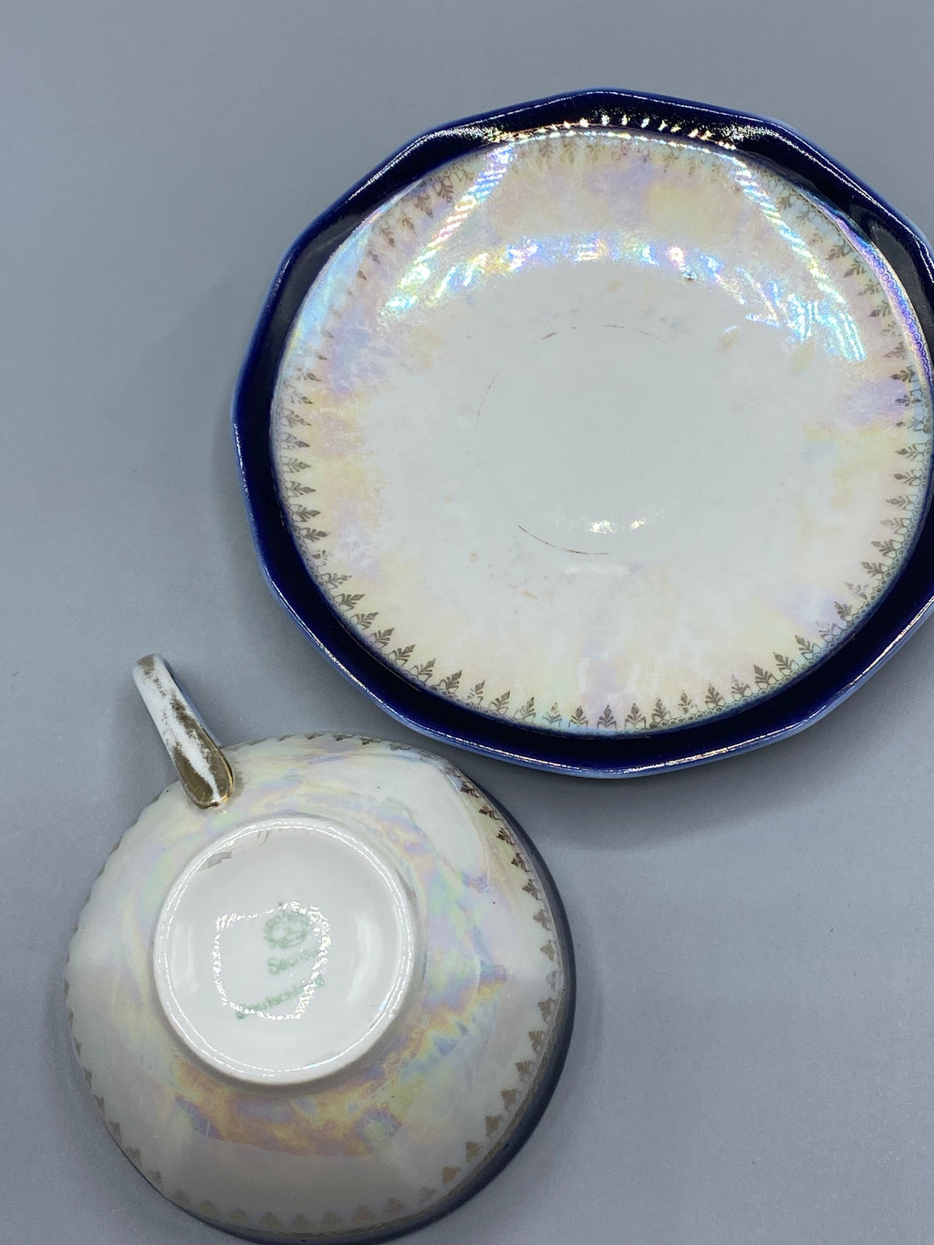 Tasse et soucoupe en porcelaine irisée Sachsen Deutschland