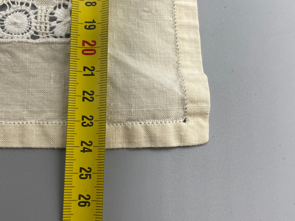 Mesure serviette à thé ancienne – environ 24 cm de largeur