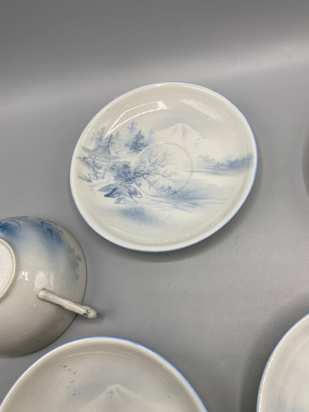 Marque Dai Nippon au dos – porcelaine japonaise époque Meiji, 4 colonnes de kanji