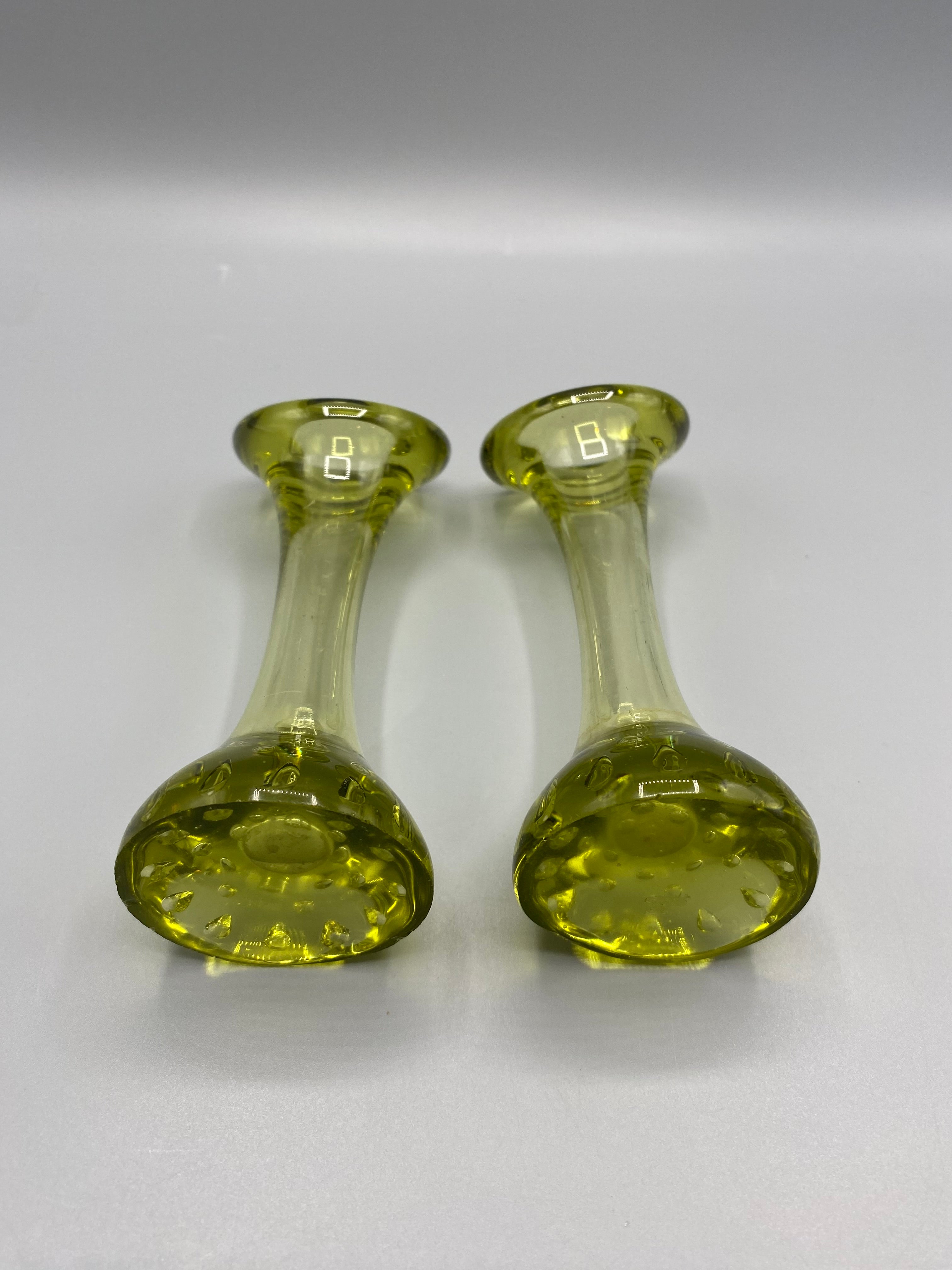 2 soliflores Bo Borgström Åseda Glasbruk – vue du dessous pied