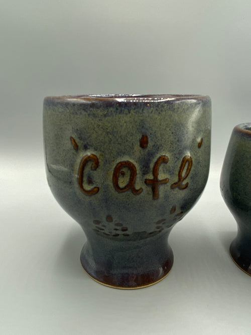3 pots grès – vue dessous fonds non émaillés