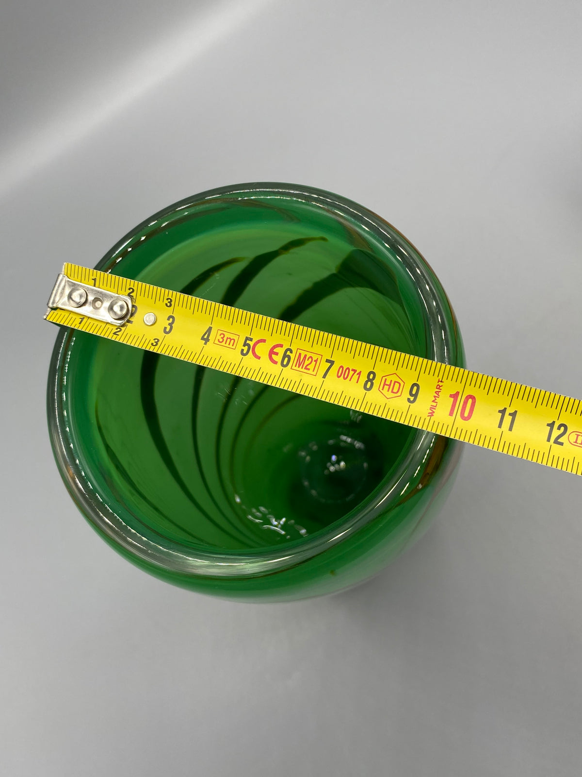 Vase verre art vert émeraude – mesure hauteur 20 cm