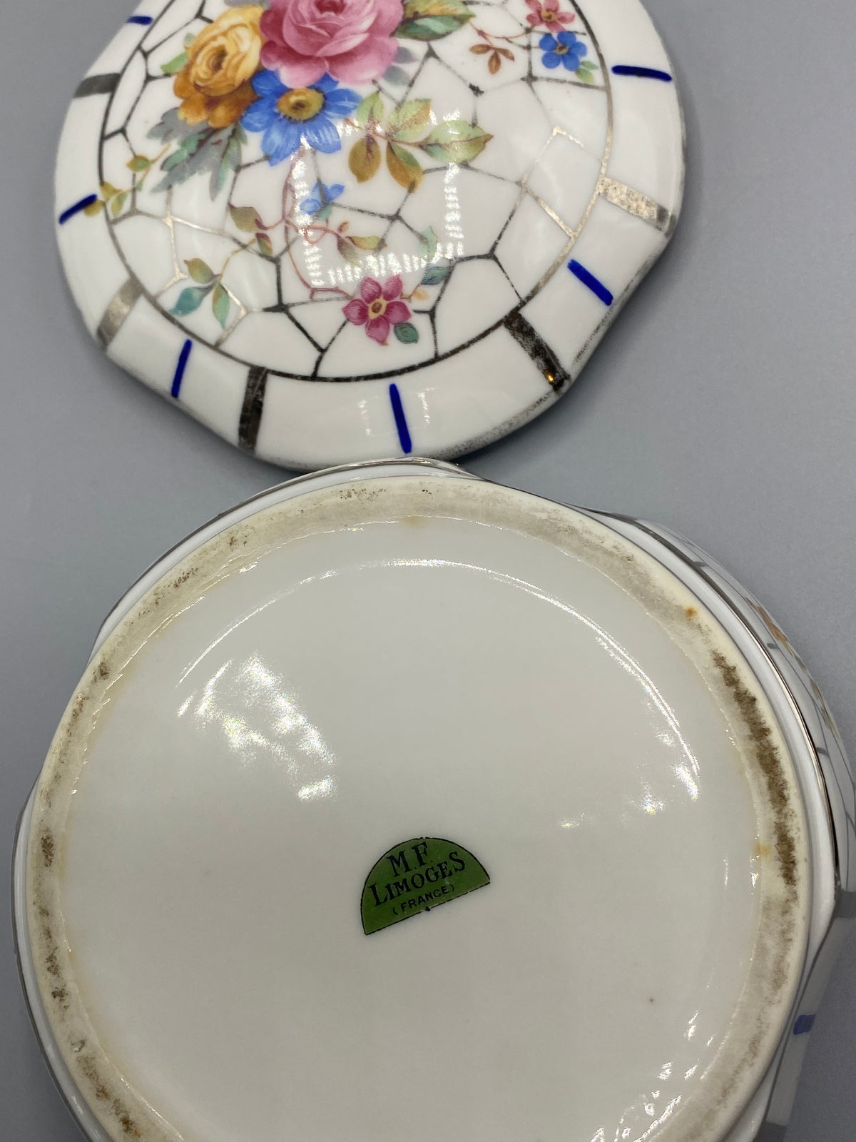 Bonbonnière Limoges Art déco – vue ensemble ouverte couvercle et boîte