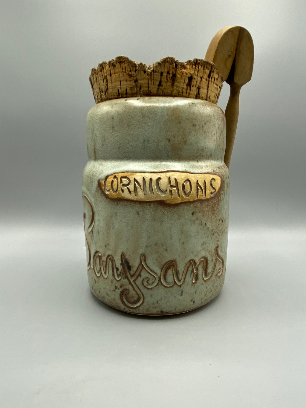 Pot à cornichons grès émaillé Paysans, vue de dessus avec bouchon liège brut