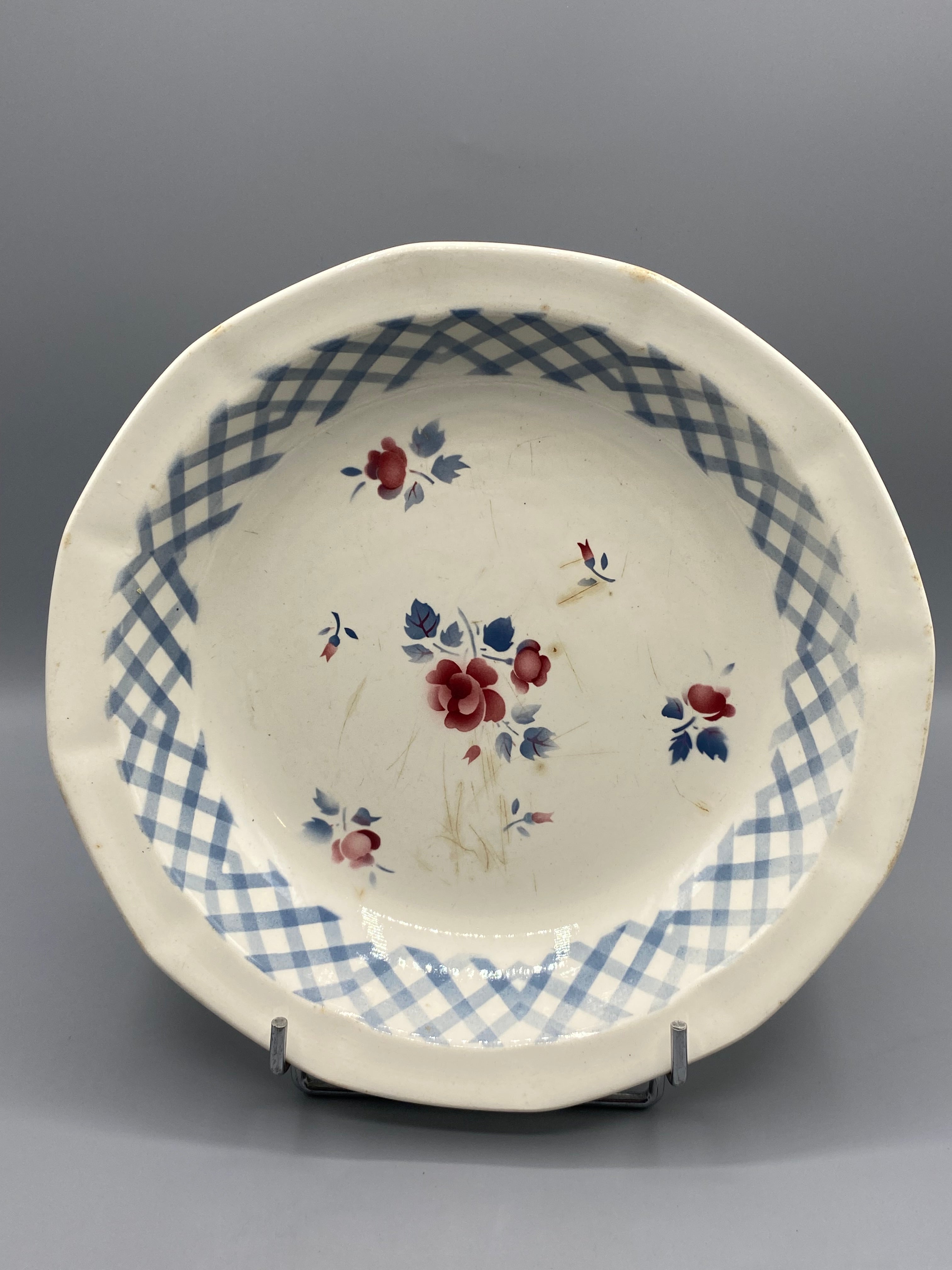 Plat creux Digoin Sarreguemines Bastia – vue générale