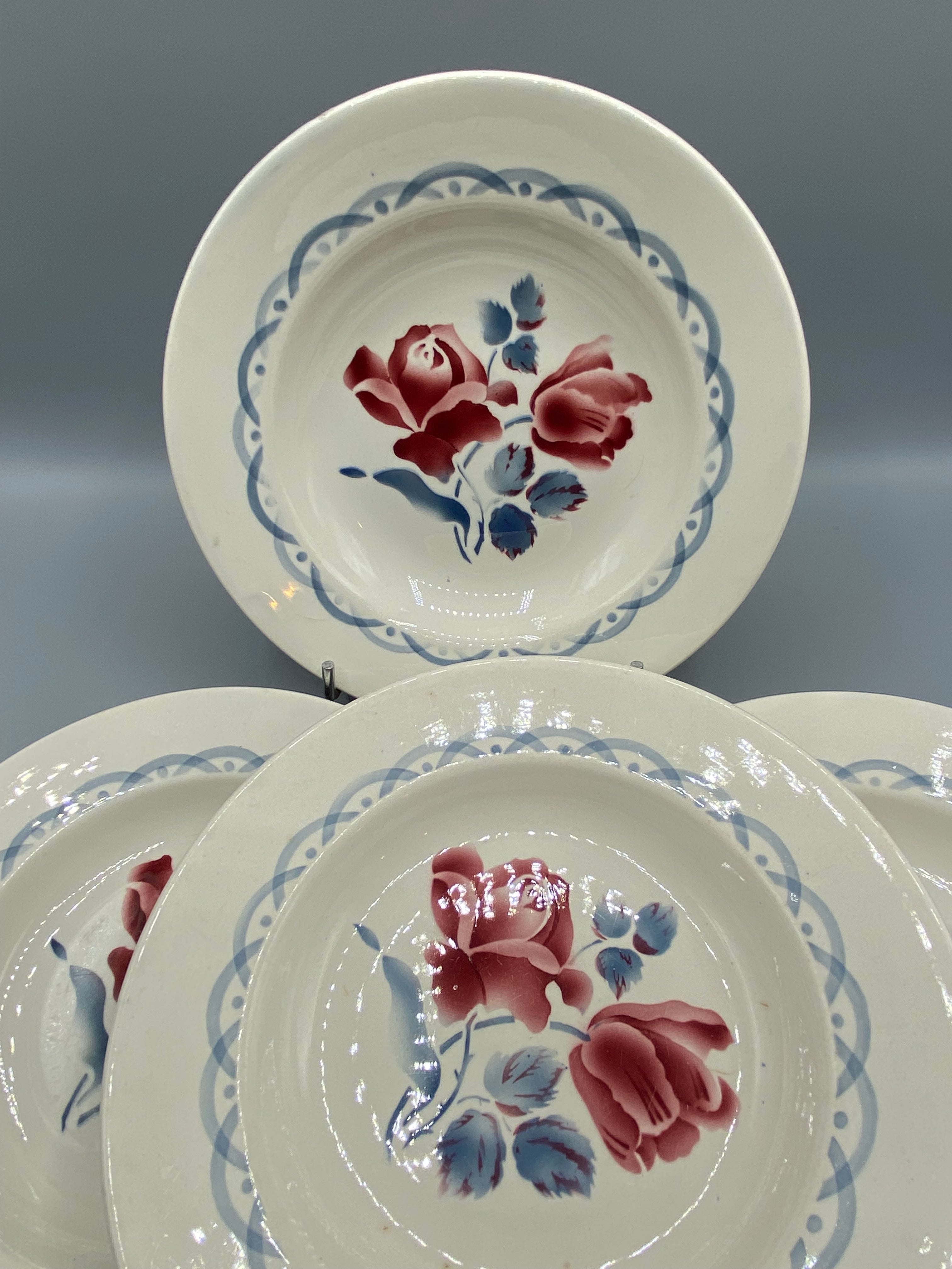 4 assiettes creuses Digoin & Sarreguemines Cannes – vue d'ensemble