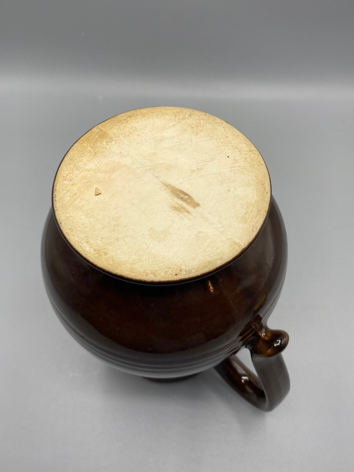 Grand pichet grès brun – hauteur 20 cm