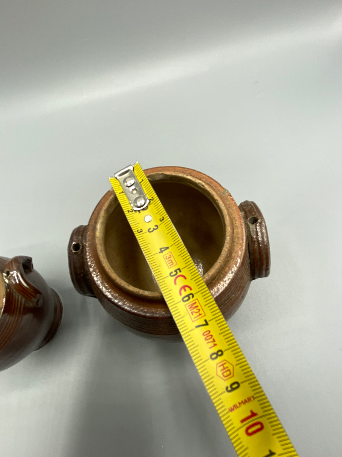 Petit pot grès brun – mesure ouverture 4,5 cm