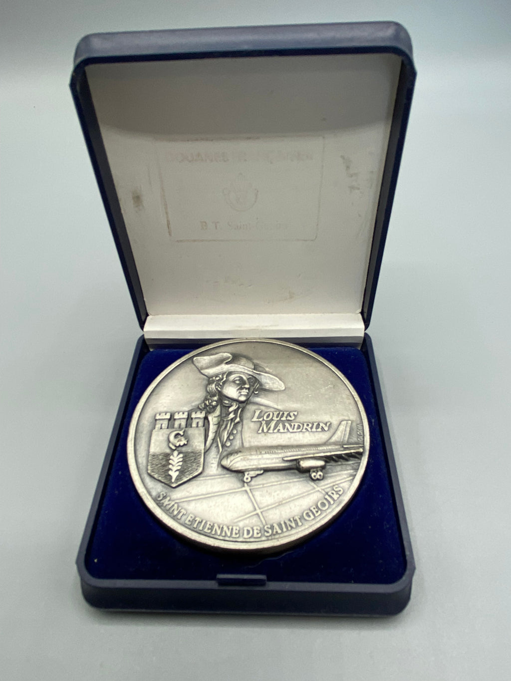 Médaille commémorative aéroport Grenoble-Saint-Geoirs 1968 – avers dans son écrin