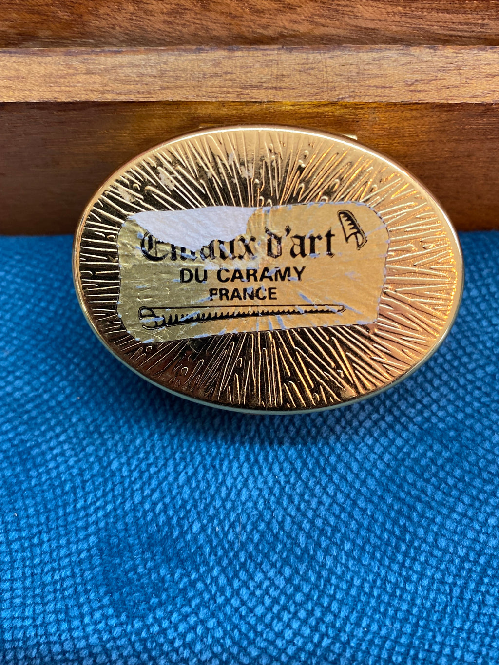 Boîte millefiori vintage – revers doré guilloché avec étiquette d'origine