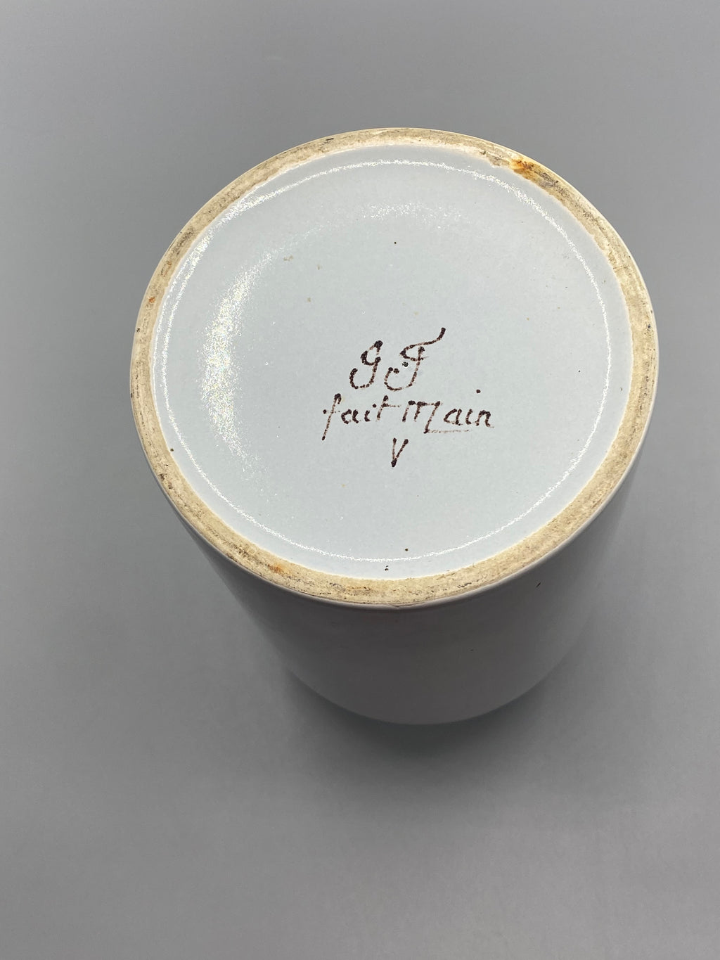 Pot à cerises en faïence Gabriel Fourmaintraux – Desvres