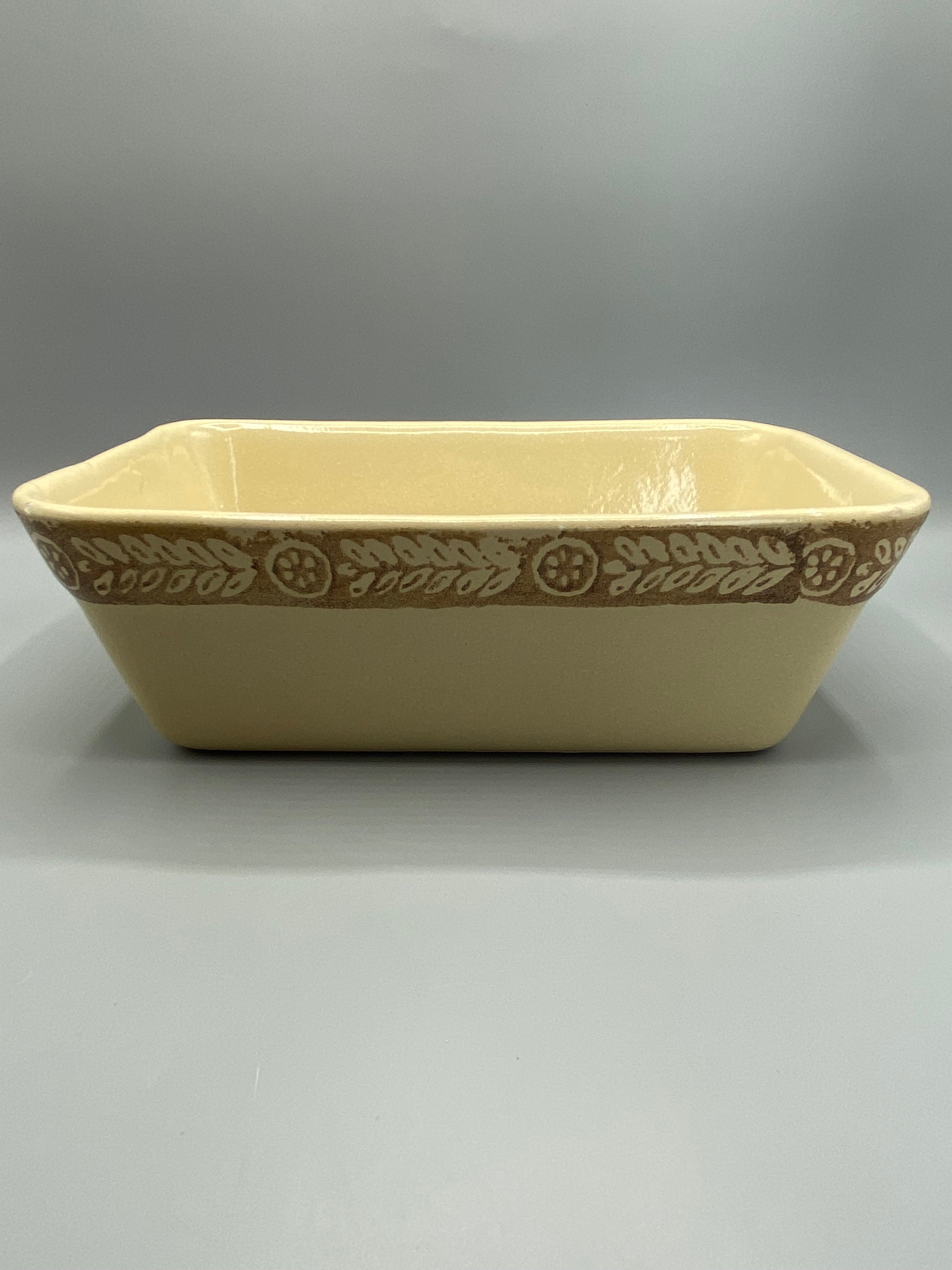 Plat à four faïence crème – vue de face intérieure