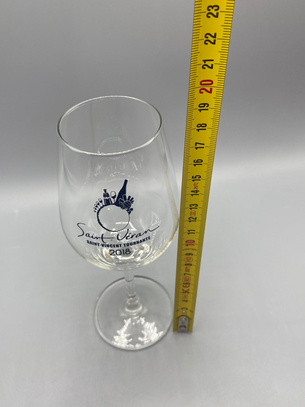 Verre Saint-Vincent Tournante 2018 – hauteur mesurée environ 20 cm
