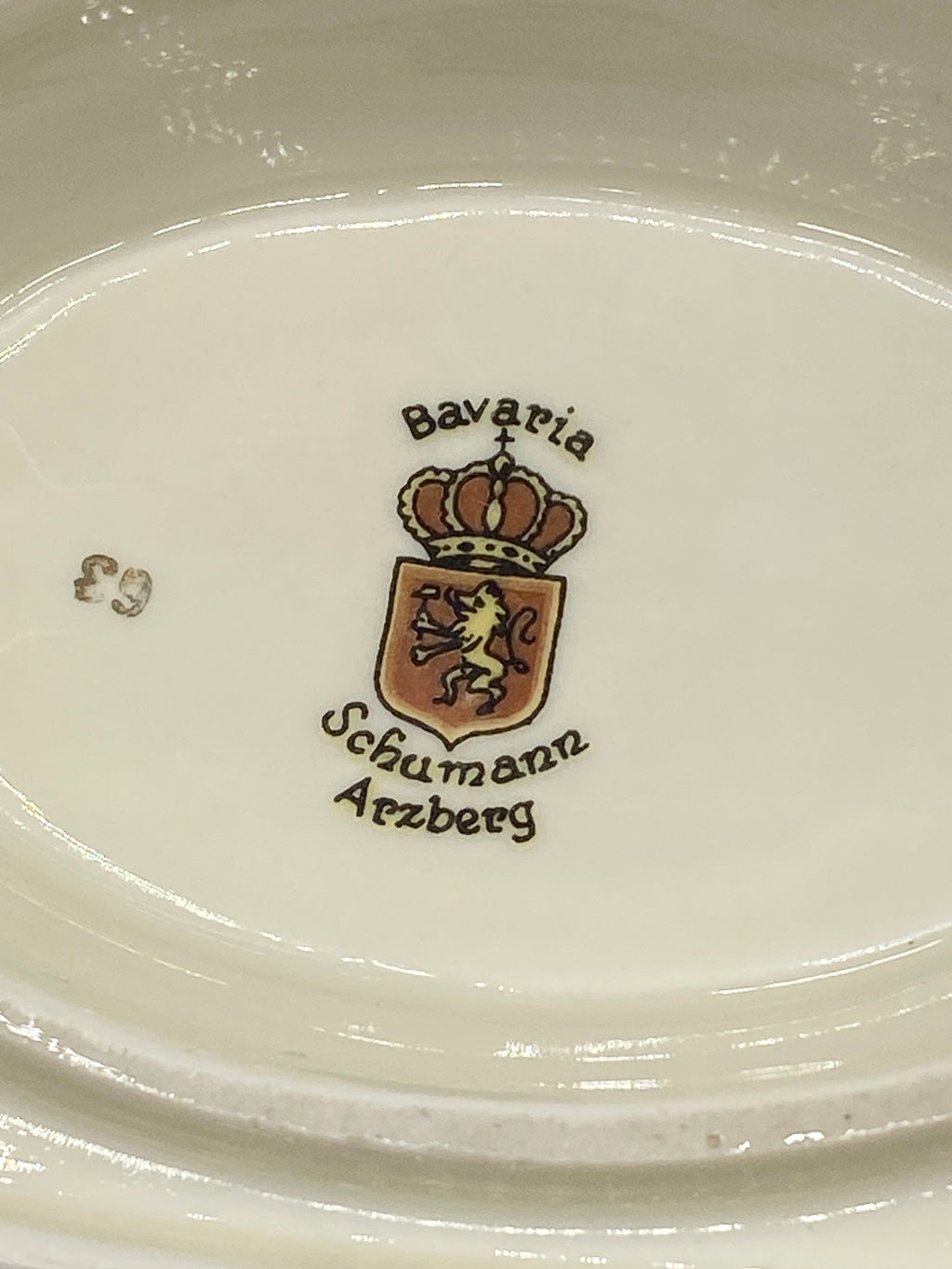 Saucière Schumann Arzberg – largeur dormant mesurée environ 14 cm