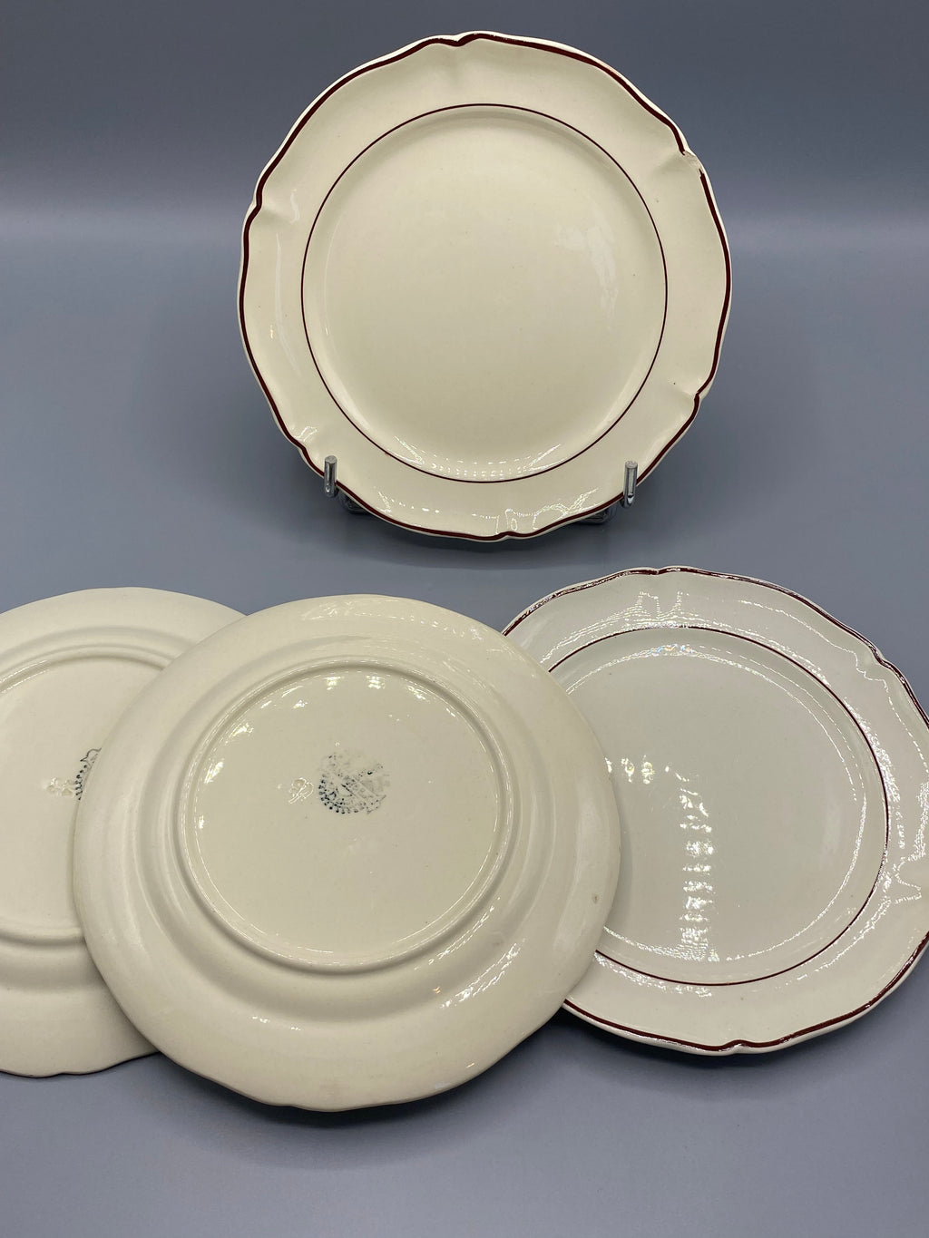 Ensemble de 4 assiettes à dessert Villeroy & Boch Mettlach, vue générale